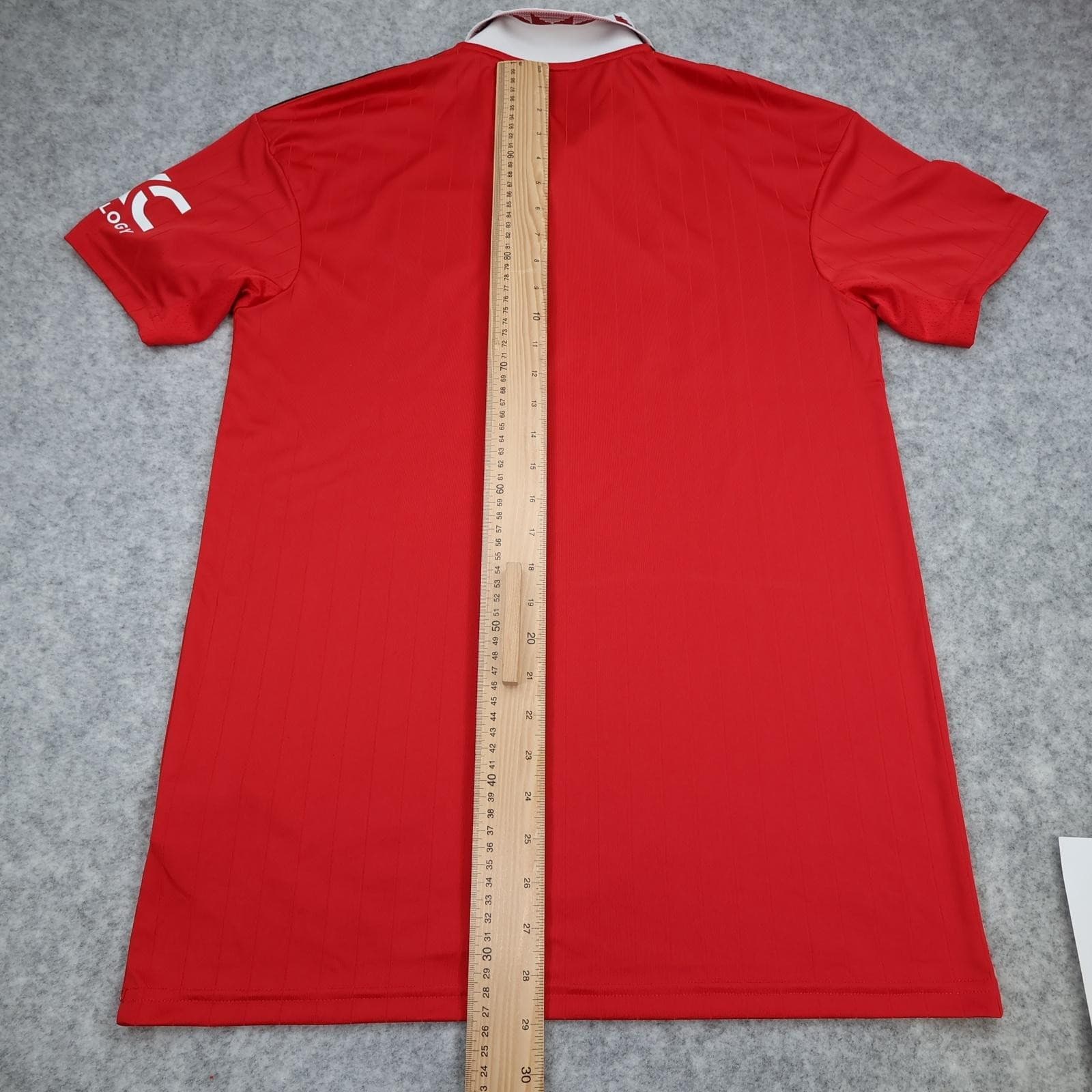 Manchester United Shirt Mens Medium Red Home EPL Adidas 2022 2023 Jersey photo 10