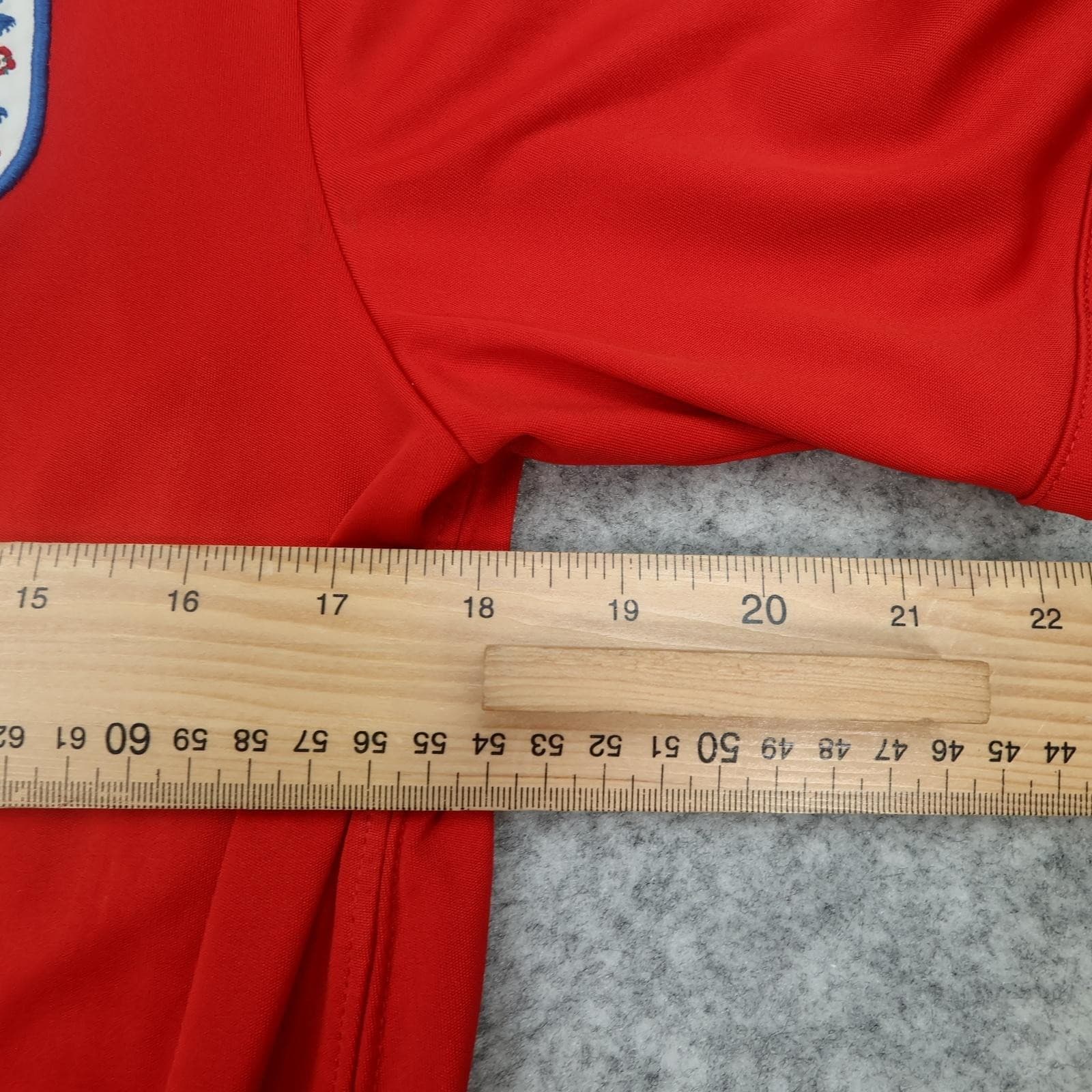 England Away Shirt Mens Medium Red 2010 2011 Umbro Tailored Soccer Jersey photo 8