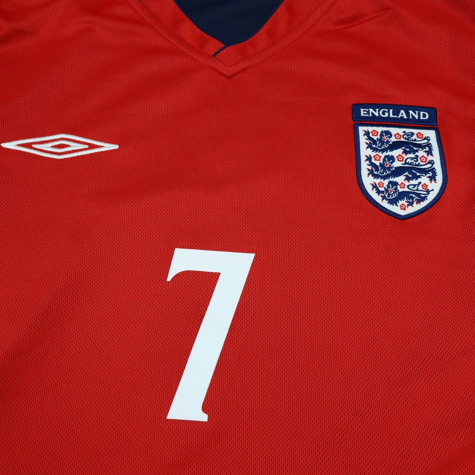 England Football Shirt Large Red Away Kit 2002 2004 Soccer Jersey David Beckham photo 3