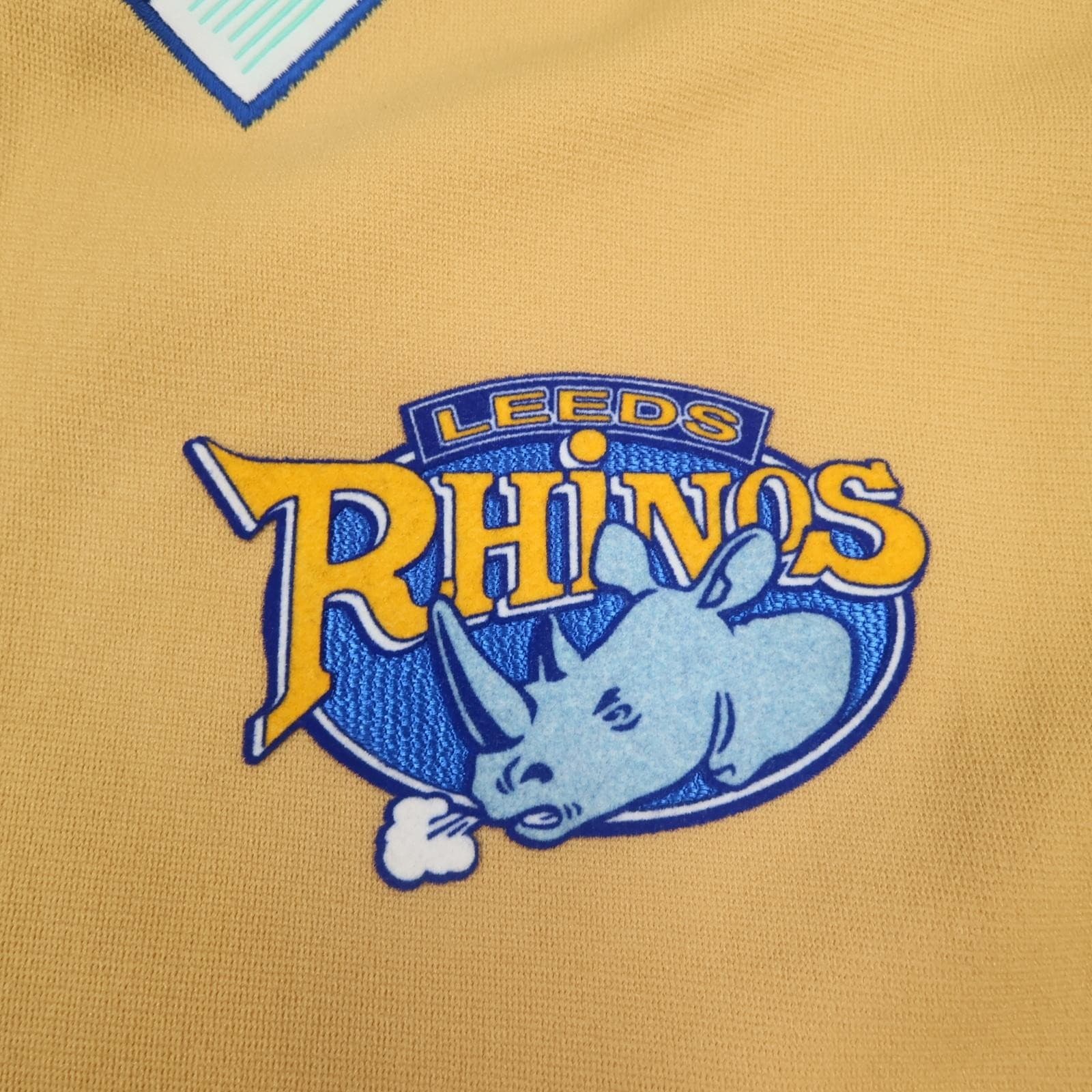Vintage Leeds Rhinos Shirt Mens Large Gold Rugby League Patrick Tetley's KIA photo 4
