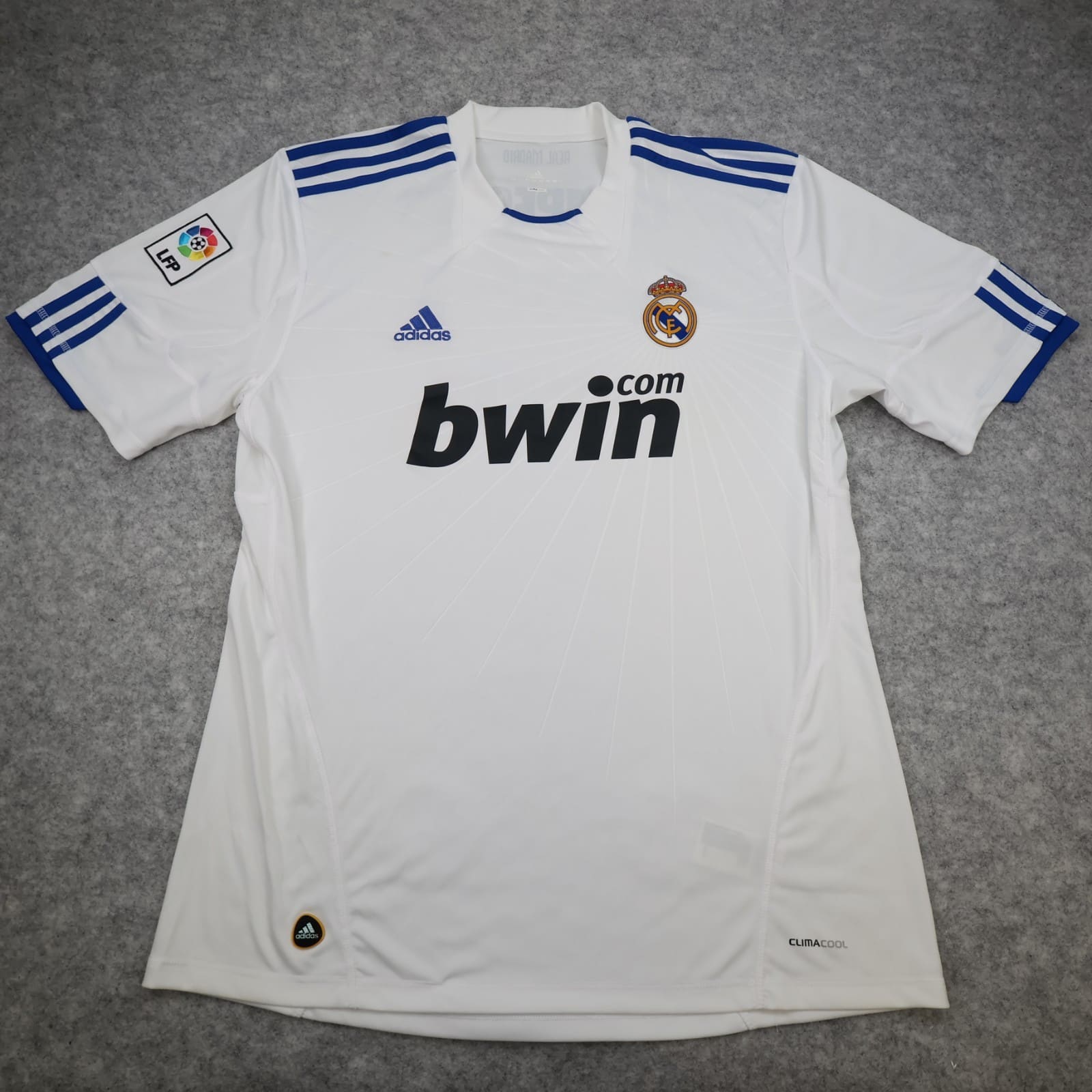 Real Madrid Shirt Extra Large White Home Kit 2010 2011 Adidas Football Jersey