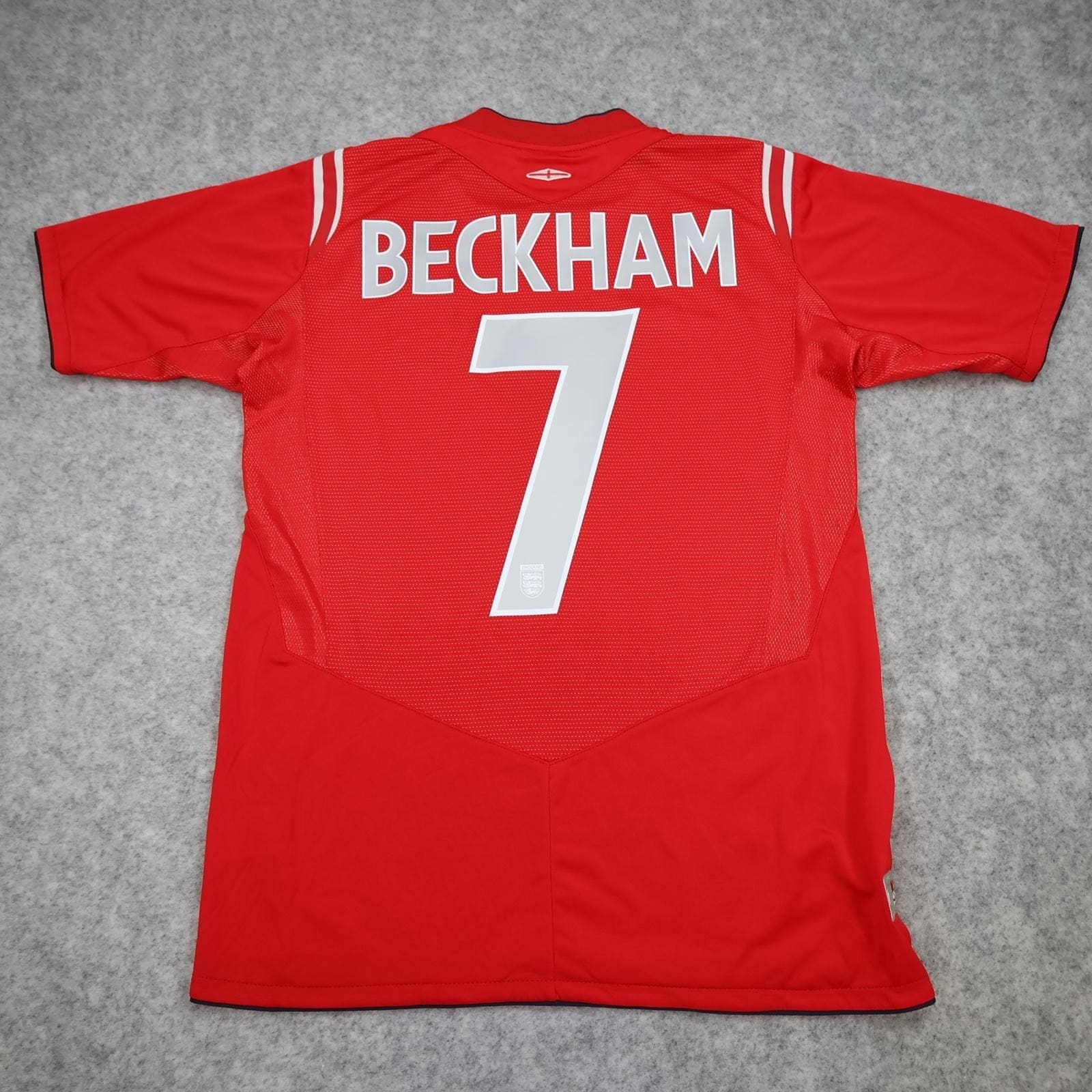Vintage England Away Shirt Mens Small Red 2004 2006 Football Umbro Beckham 7
