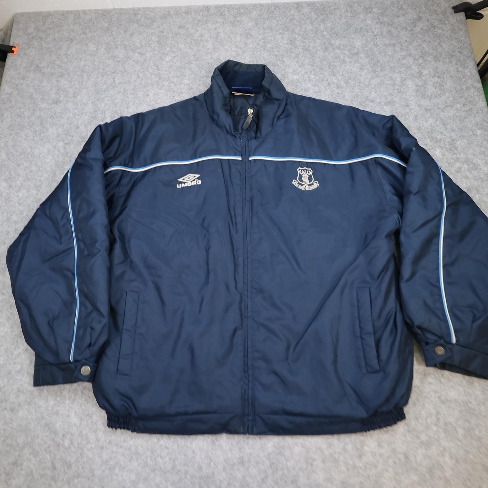 Everton Jacket Mens Large Navy Blue Football Umbro Padded Training Coat