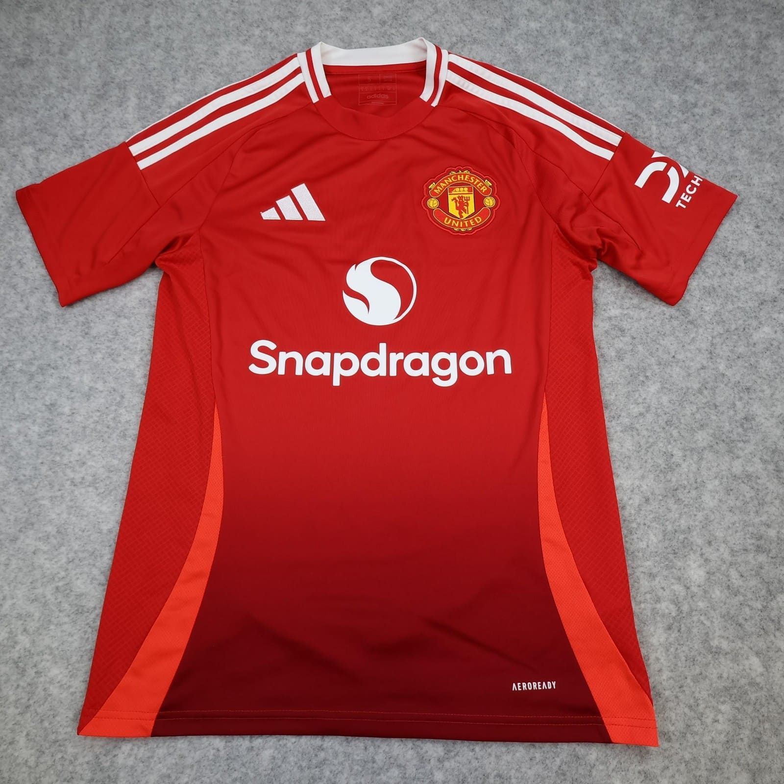 Manchester United Shirt Mens Small Red Home 2024 2025 Football Adidas Jersey