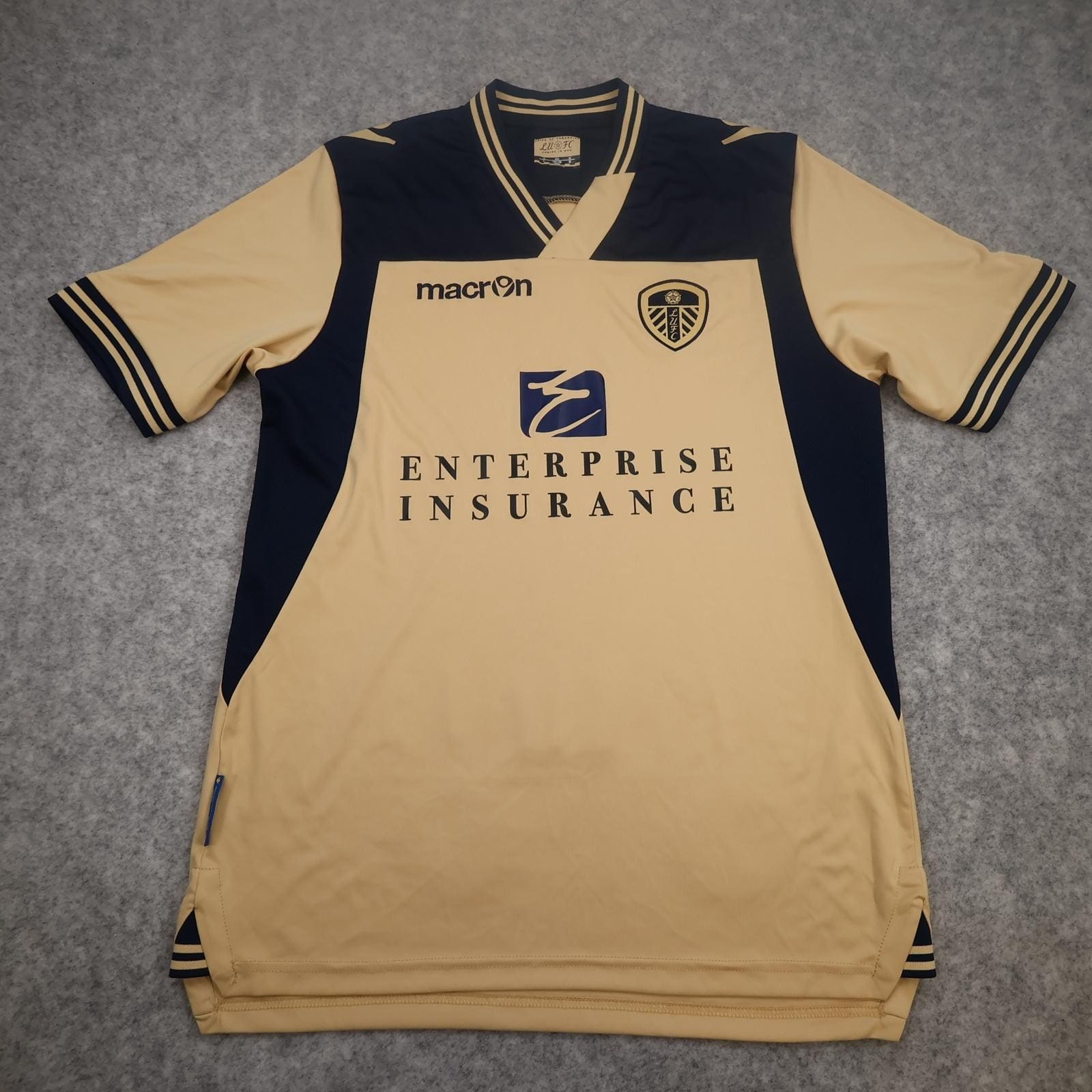 Leeds United Shirt Mens Medium Beige Away 2013 2014 Macron Soccer Jersey