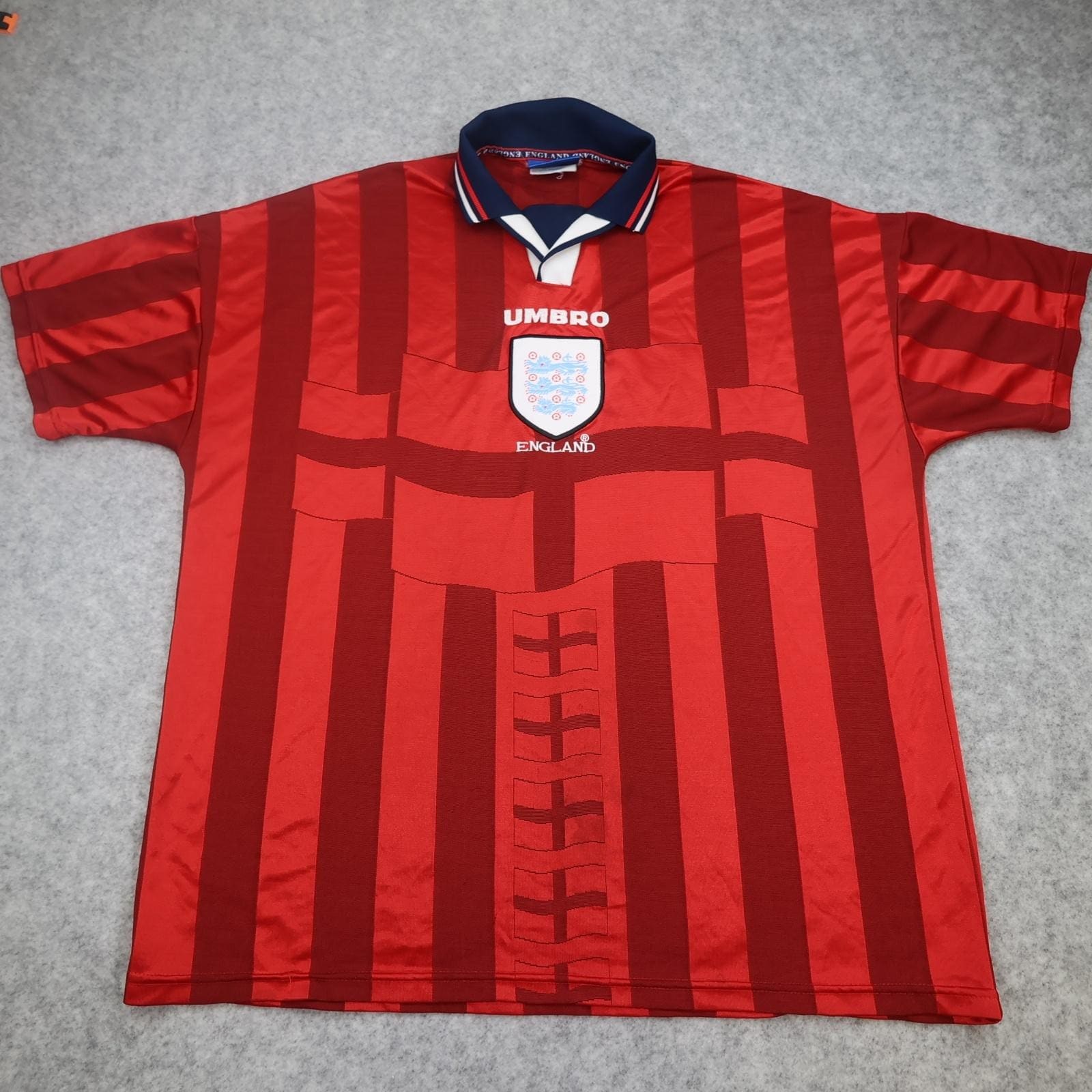 Vintage England Away Shirt Mens 2XL Red 1997 1999 Football Umbro Jersey