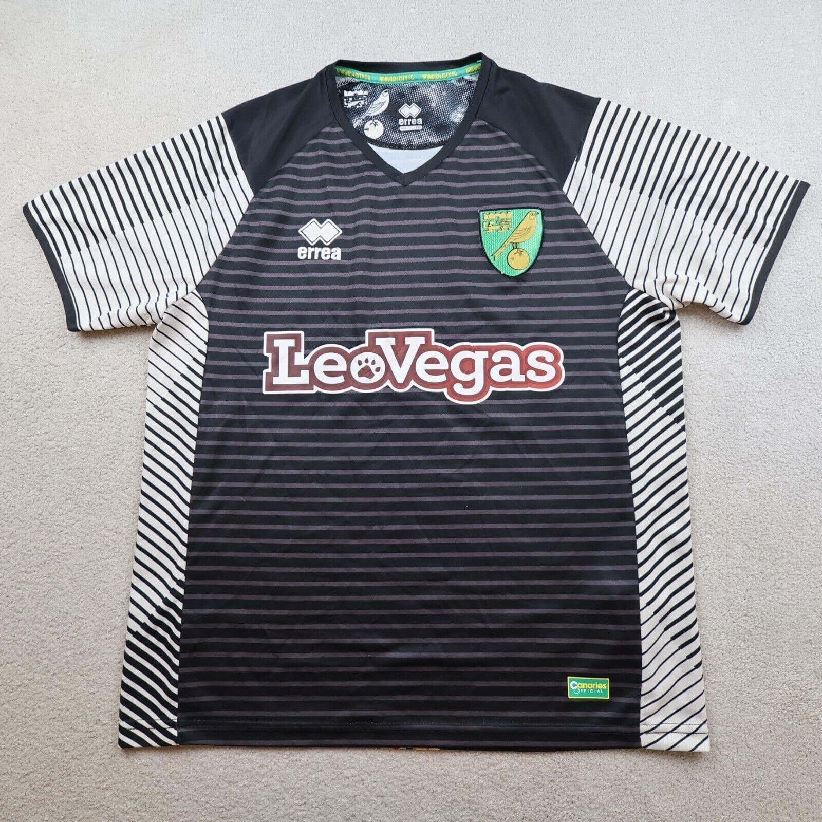 Norwich City Football Shirt Medium Black Away Kit 2017 2018 Errea Jersey