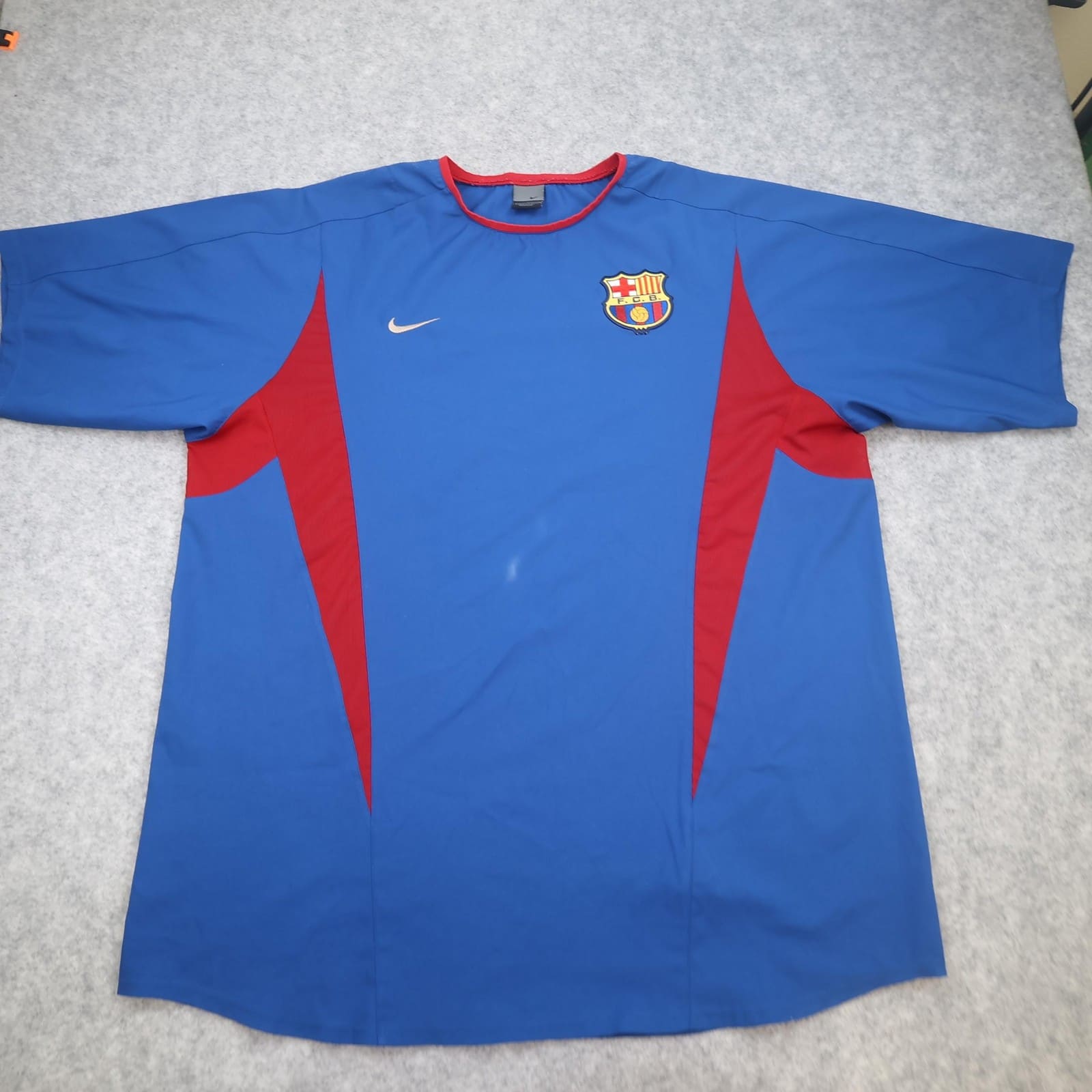 Vintage Barcelona Training Shirt Mens 2XL Blue Red 2002 2003 Nike Soccer Jersey