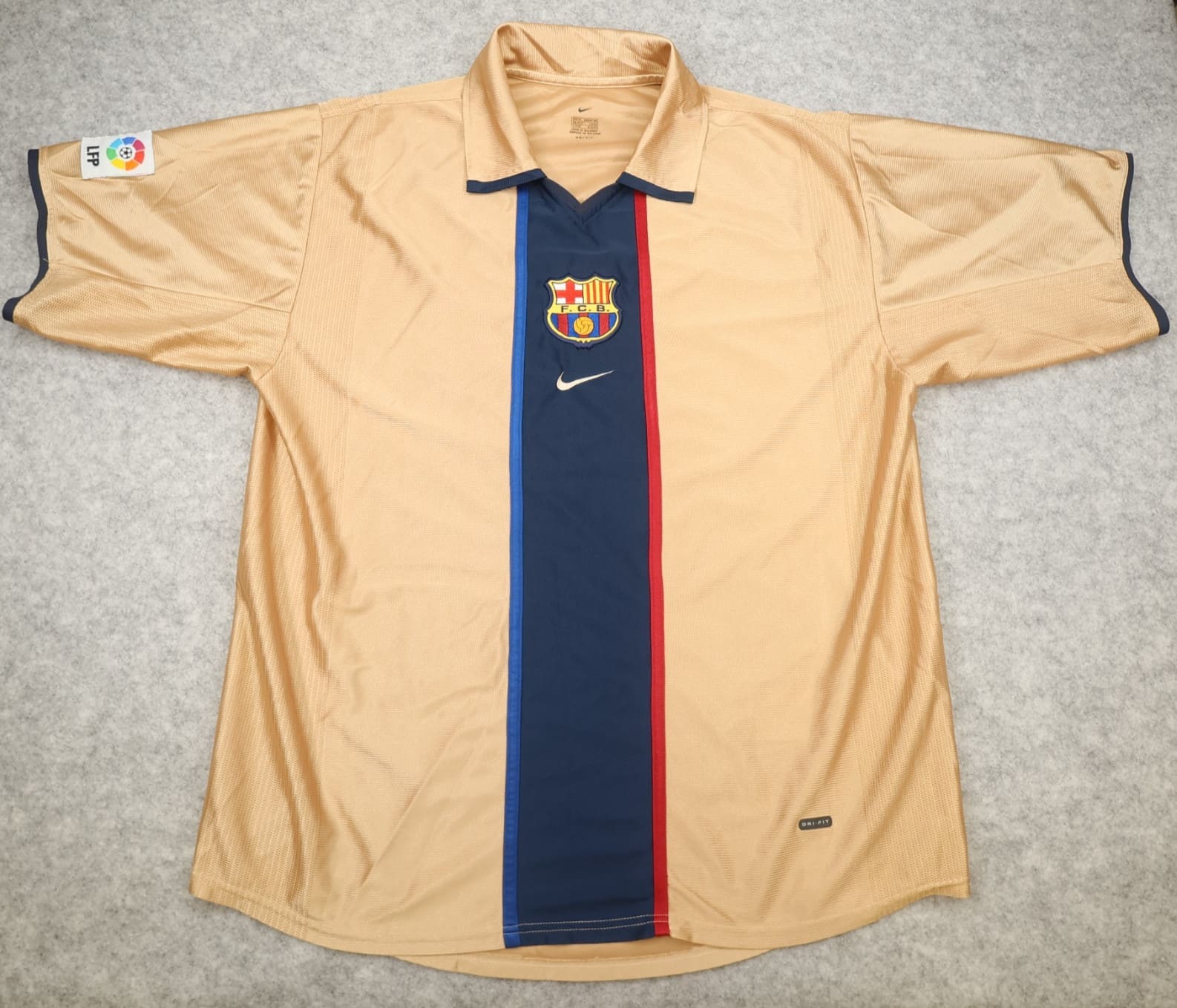 Vintage Barcelona Shirt Extra Large Gold Away Kit 2001 2003 Nike Soccer Jersey