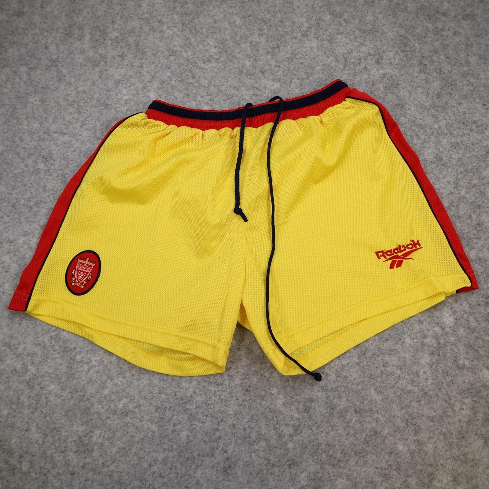 Vintage Liverpool Shorts Mens Large Yellow Red Football Reebok Soccer 1997 1999