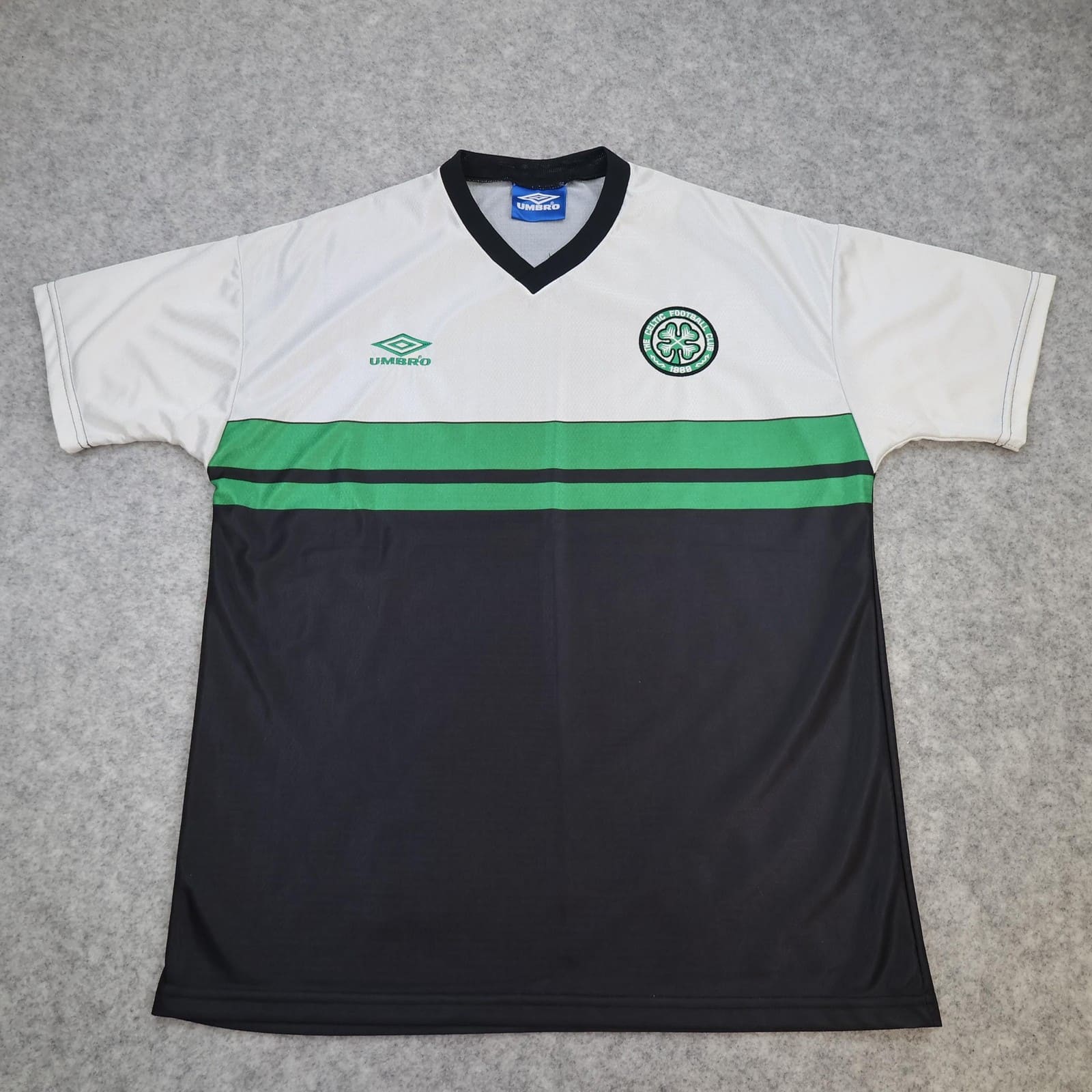 Vintage Celtic Shirt Mens Medium White Black Football Umbro 90s Soccer Jersey