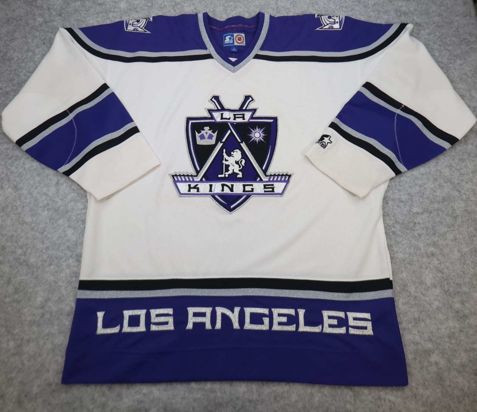 Vintage Los Angeles Kings Jersey Large Ice Hockey Shirt 90s NHL Starter Mens