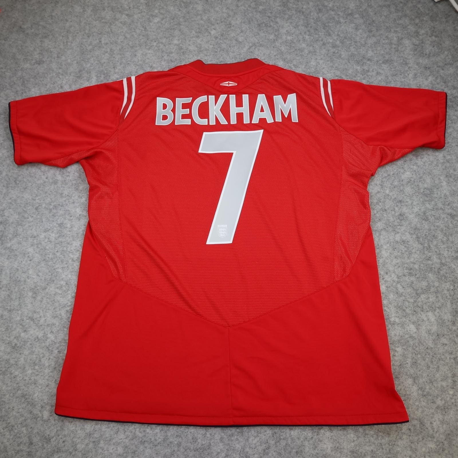 Vintage England Away Shirt Mens XL Red 2004 2006 Football Umbro Beckham Jersey