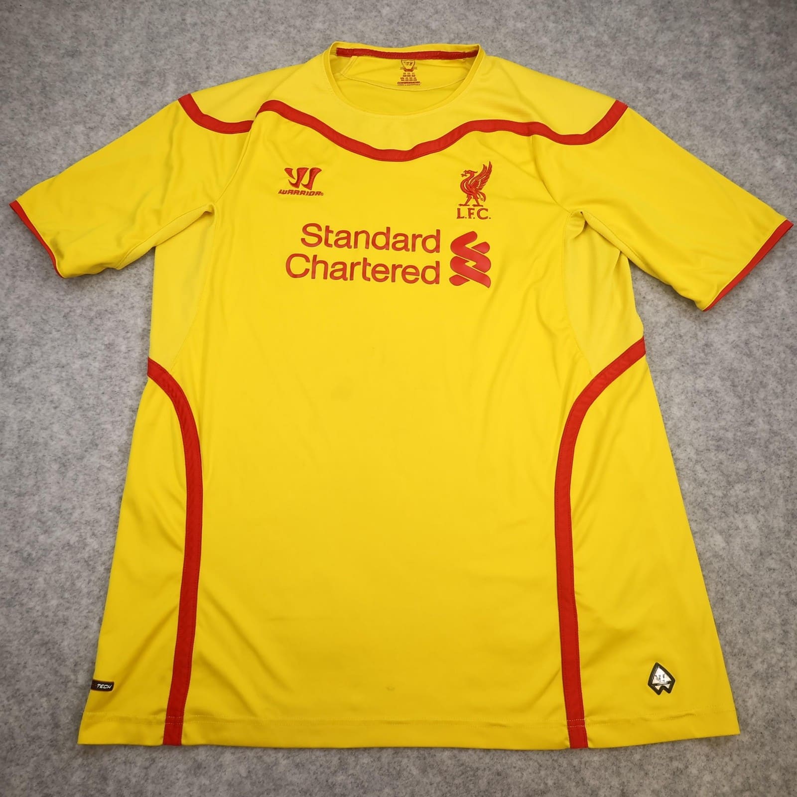 Liverpool Away Shirt Mens 2XL Yellow Away 2014 2015 Warrior Soccer Jersey
