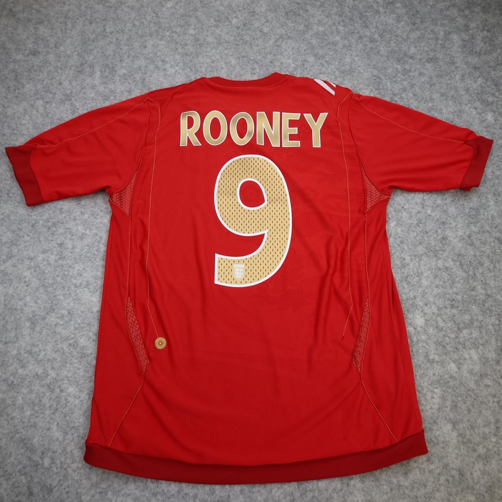 England Away Shirt Mens Medium Red 2006 2008 Football Umbro Rooney 9 Jersey