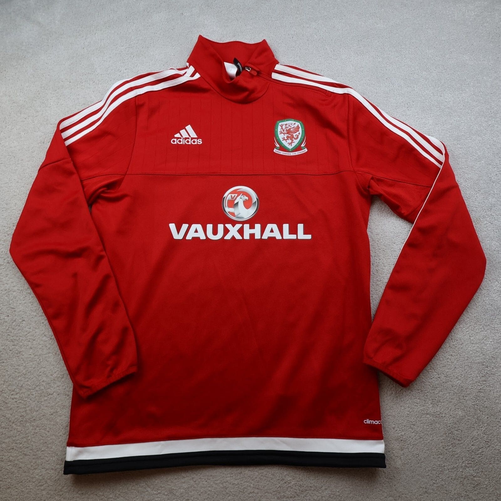 Wales Football Jumper Medium Red Training Pullover Euro 2016 2017 Adidas Soccer