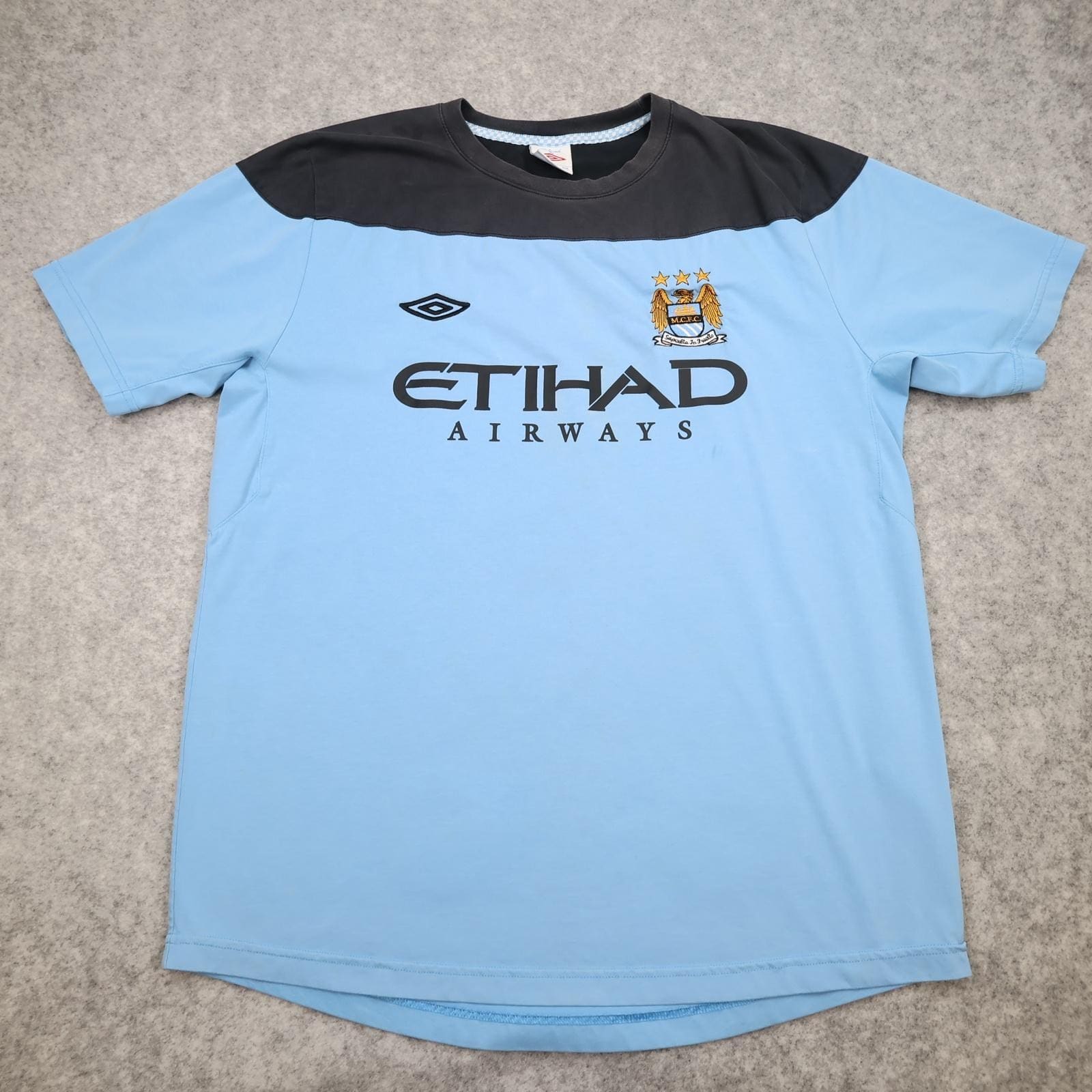 Manchester City Training Shirt Mens XL Blue Football Umbro Etihad Airways Jersey