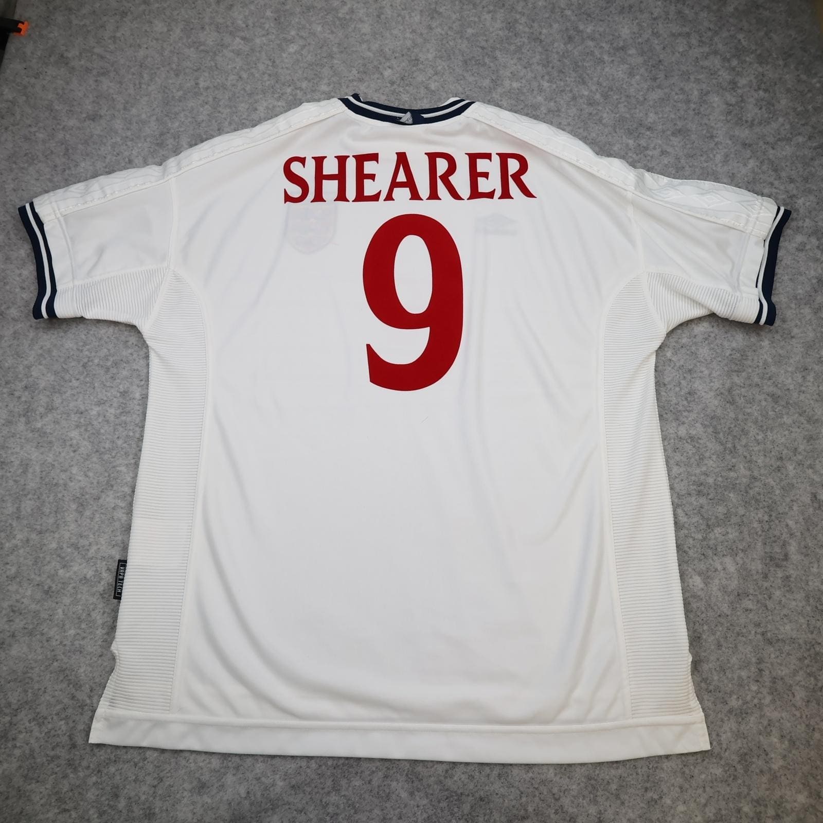 Vintage England Home Shirt Mens 2XL White 1999 2001 Football Umbro Shearer 9