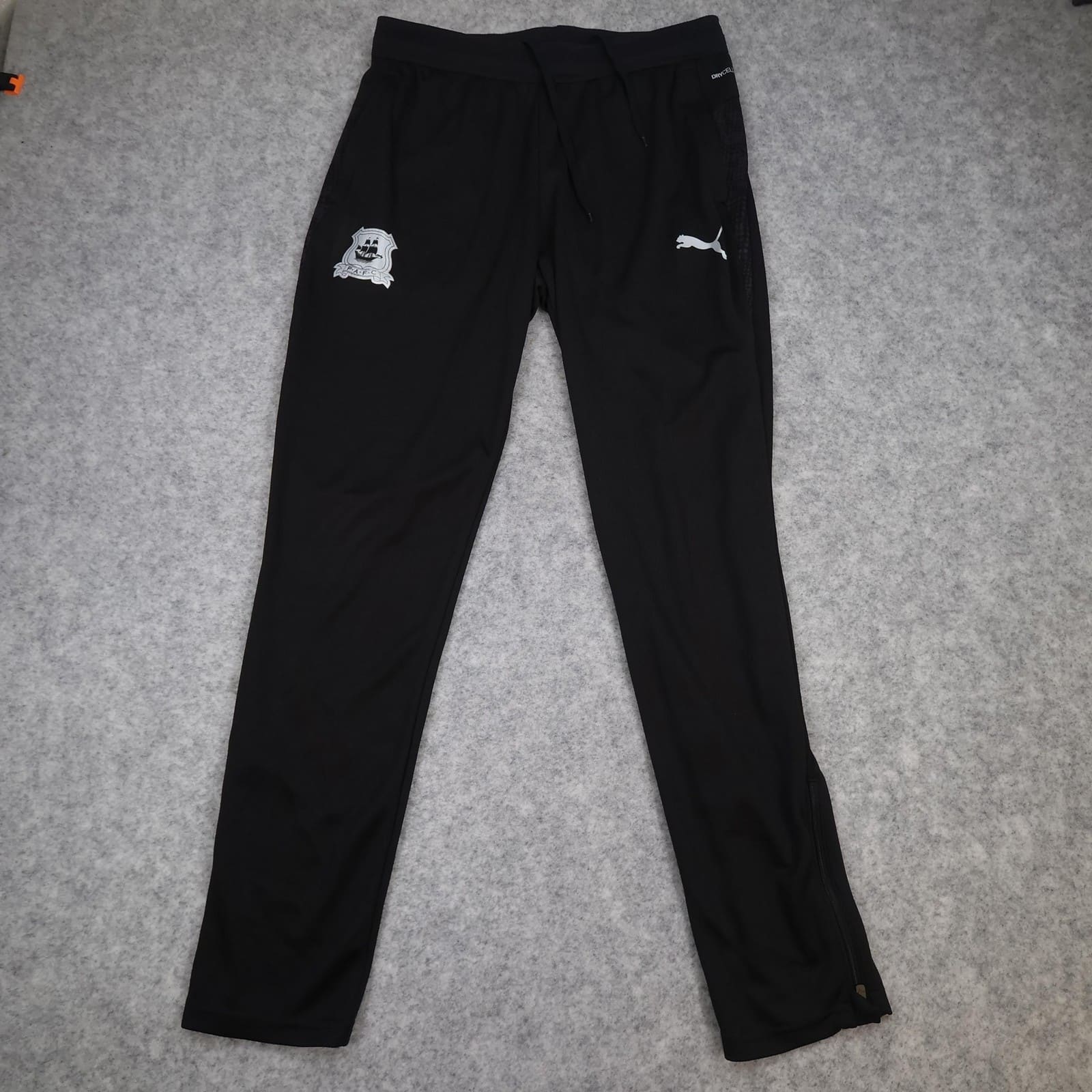 Plymouth Argyle Tracksuit Bottoms Mens Medium Black EFL Football Puma Training