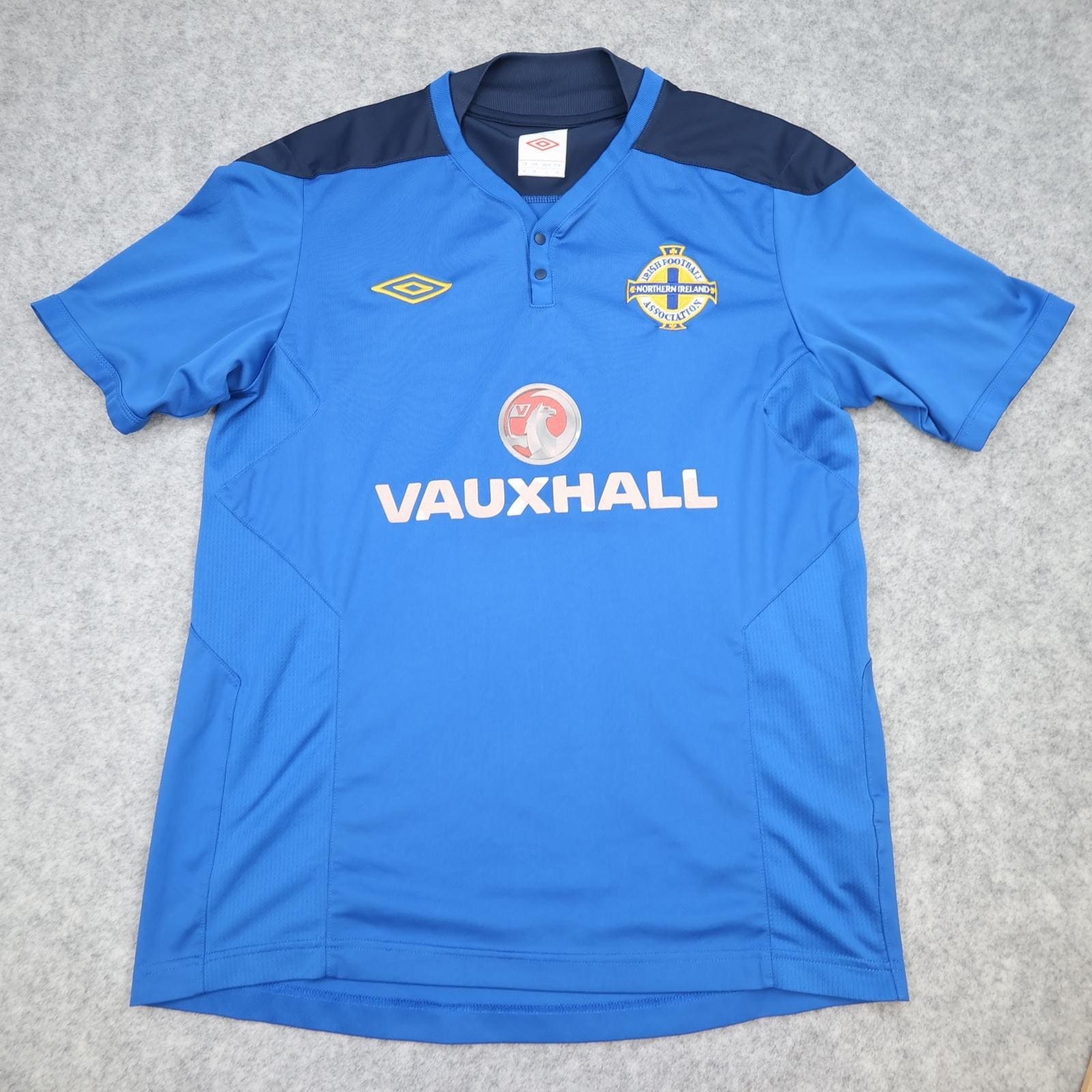 Northern Ireland Training Shirt Mens Medium Blue 2010 2011 Umbro Soccer Jersey