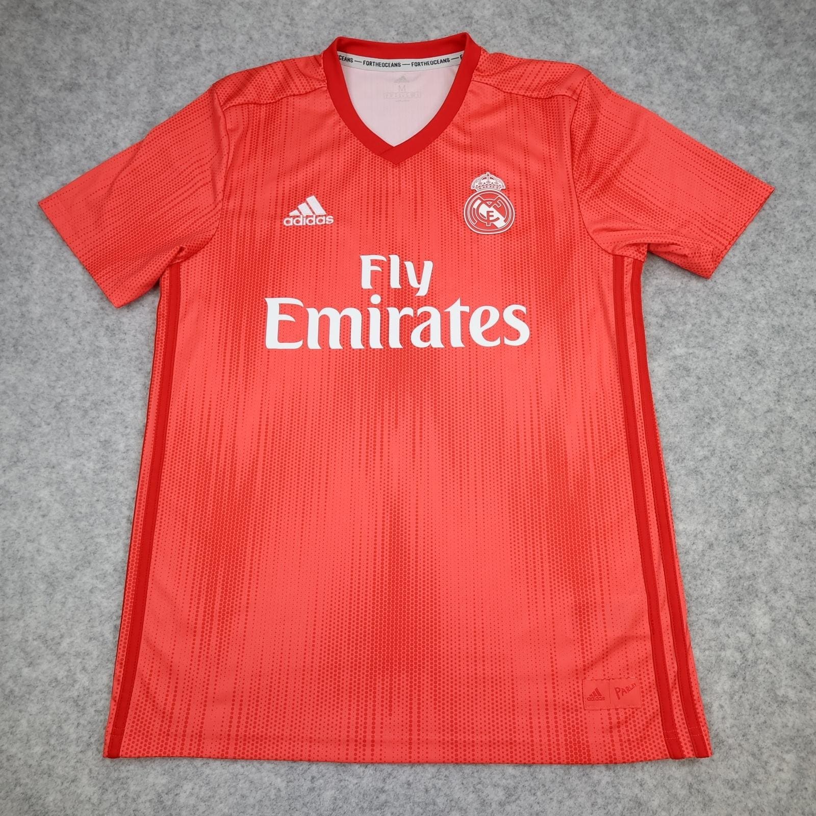 Real Madrid Shirt Mens Medium Red 3rd Kit 2018 2019 Football Adidas Fly Emirates