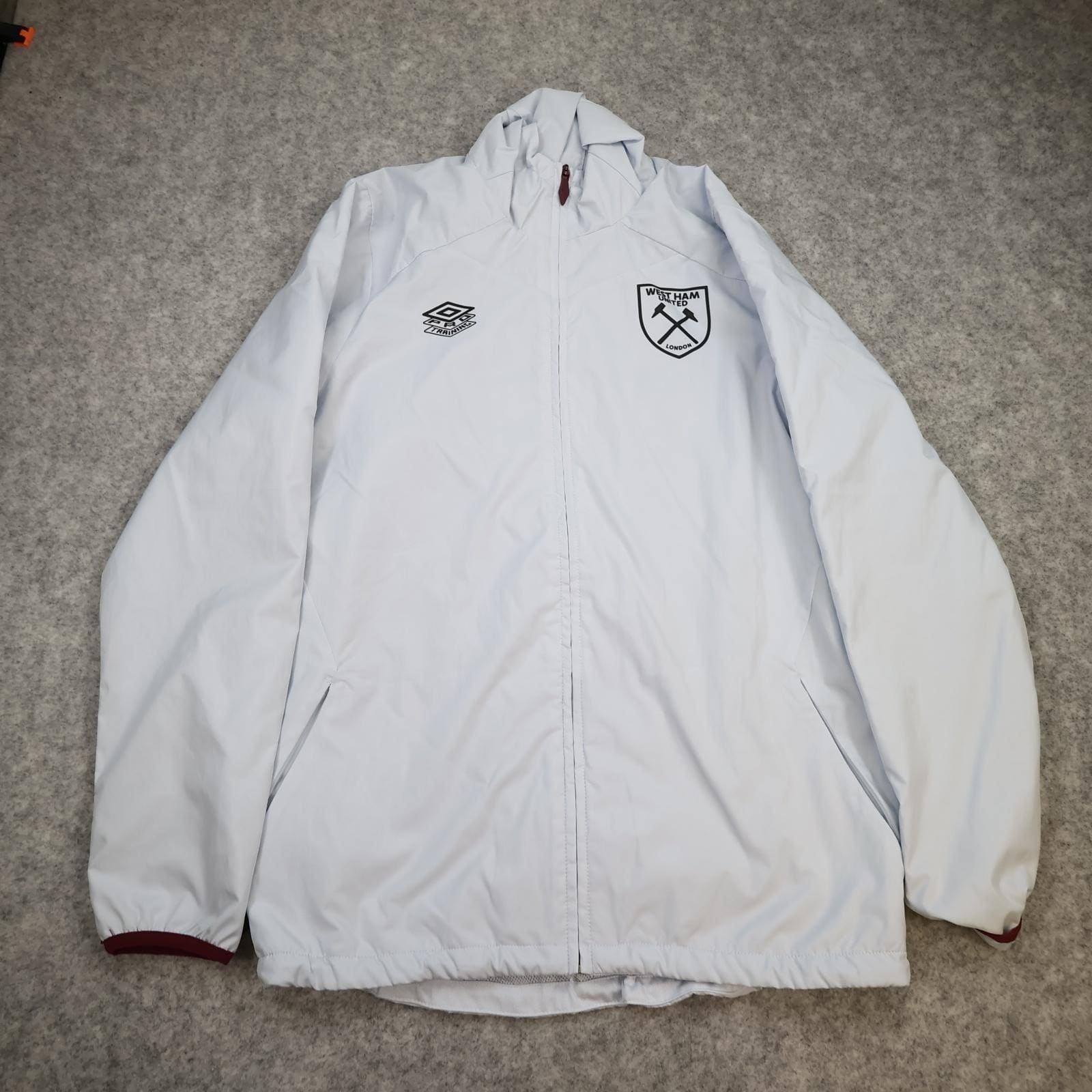 West Ham United Jacket Mens Medium White EPL Tracksuit Umbro Pro Training Hooded