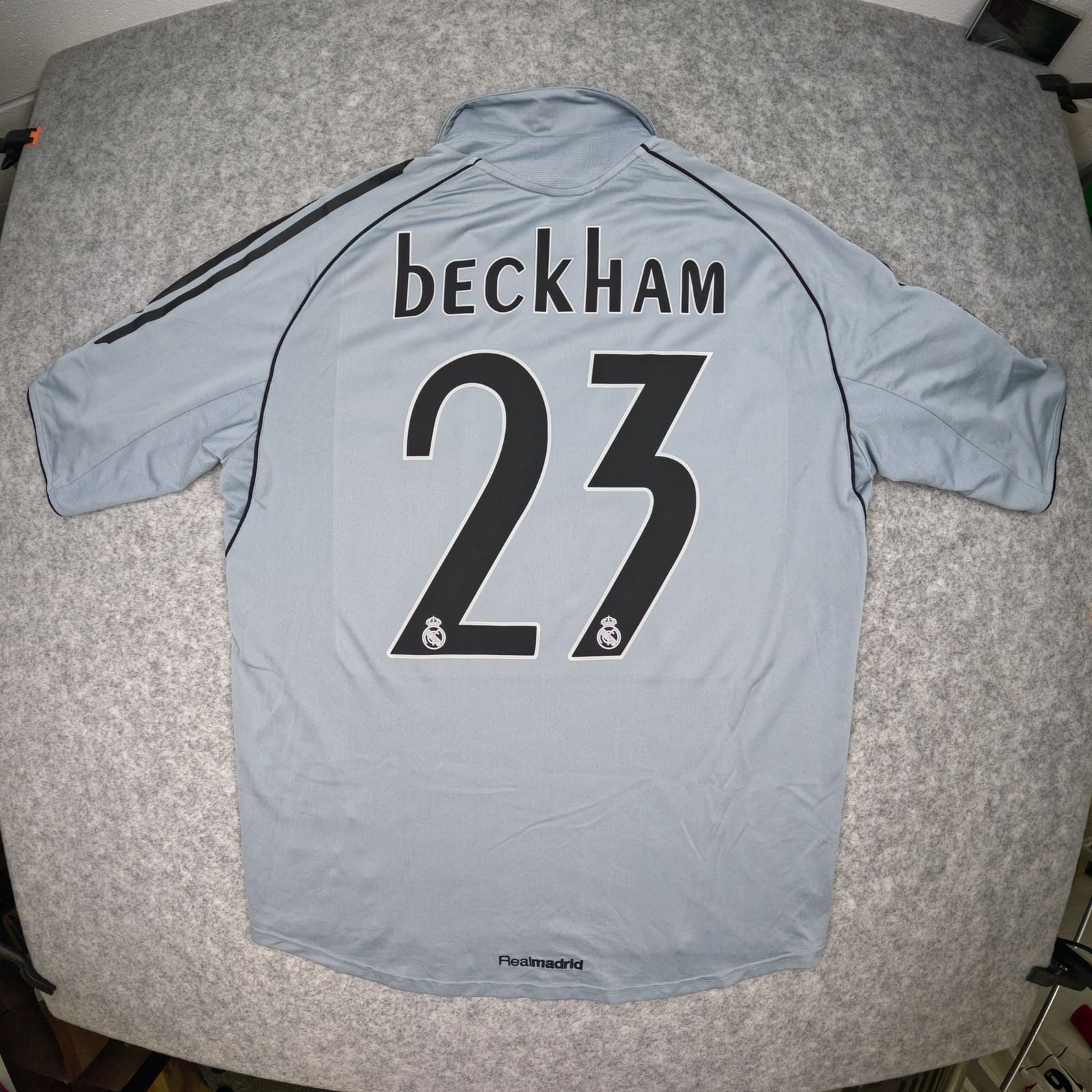 Real Madrid Football Shirt Large Grey Third 2005 06 adidas Beckham 23 Jersey