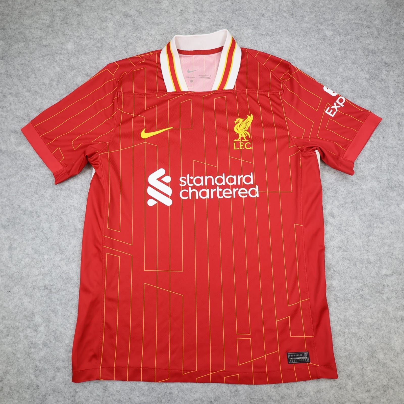 Liverpool Shirt Medium Red Home Kit 2024 2025 Nike Soccer Jersey