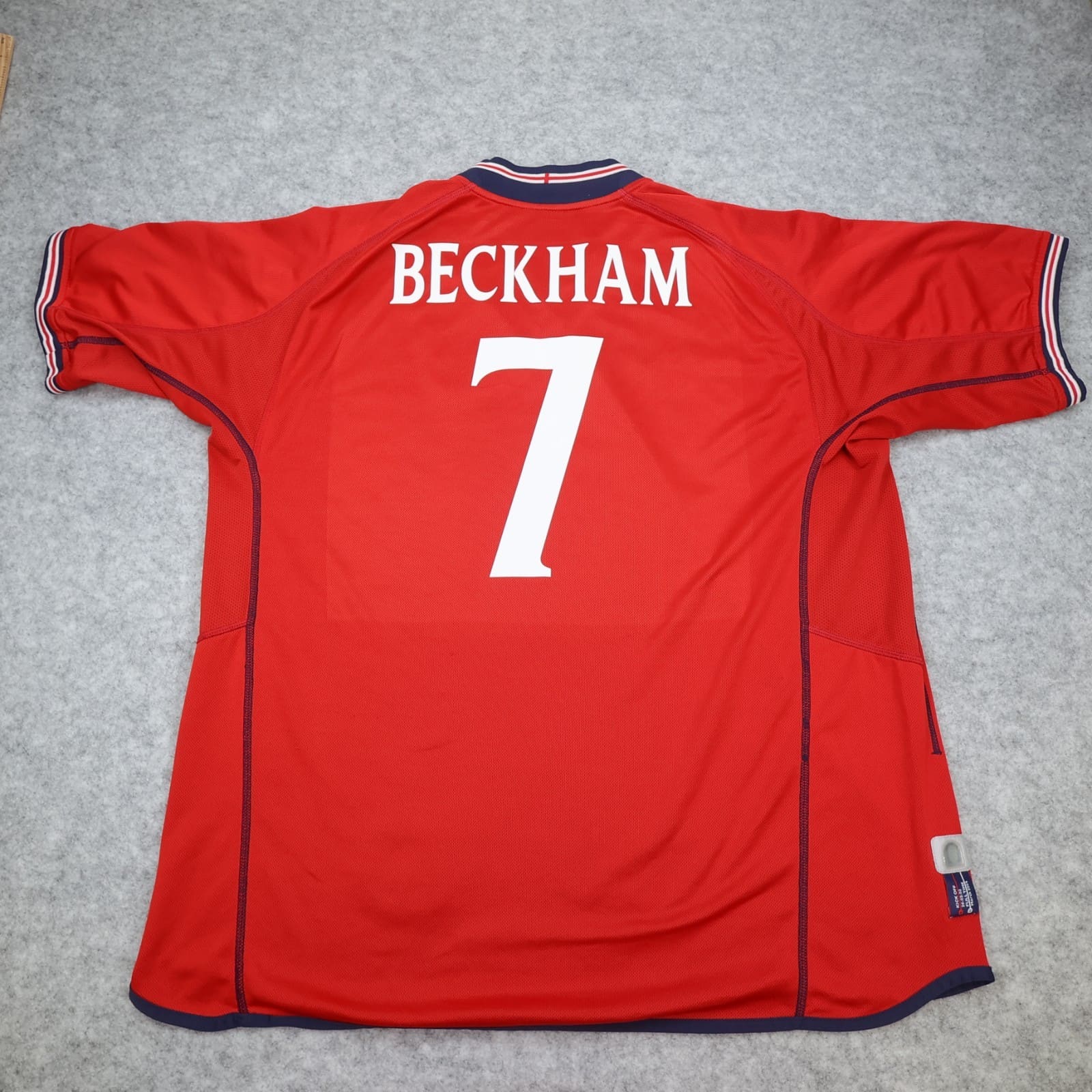 England Football Shirt Extra Large Red Away Kit 2002 2004 Jersey David Beckham 7