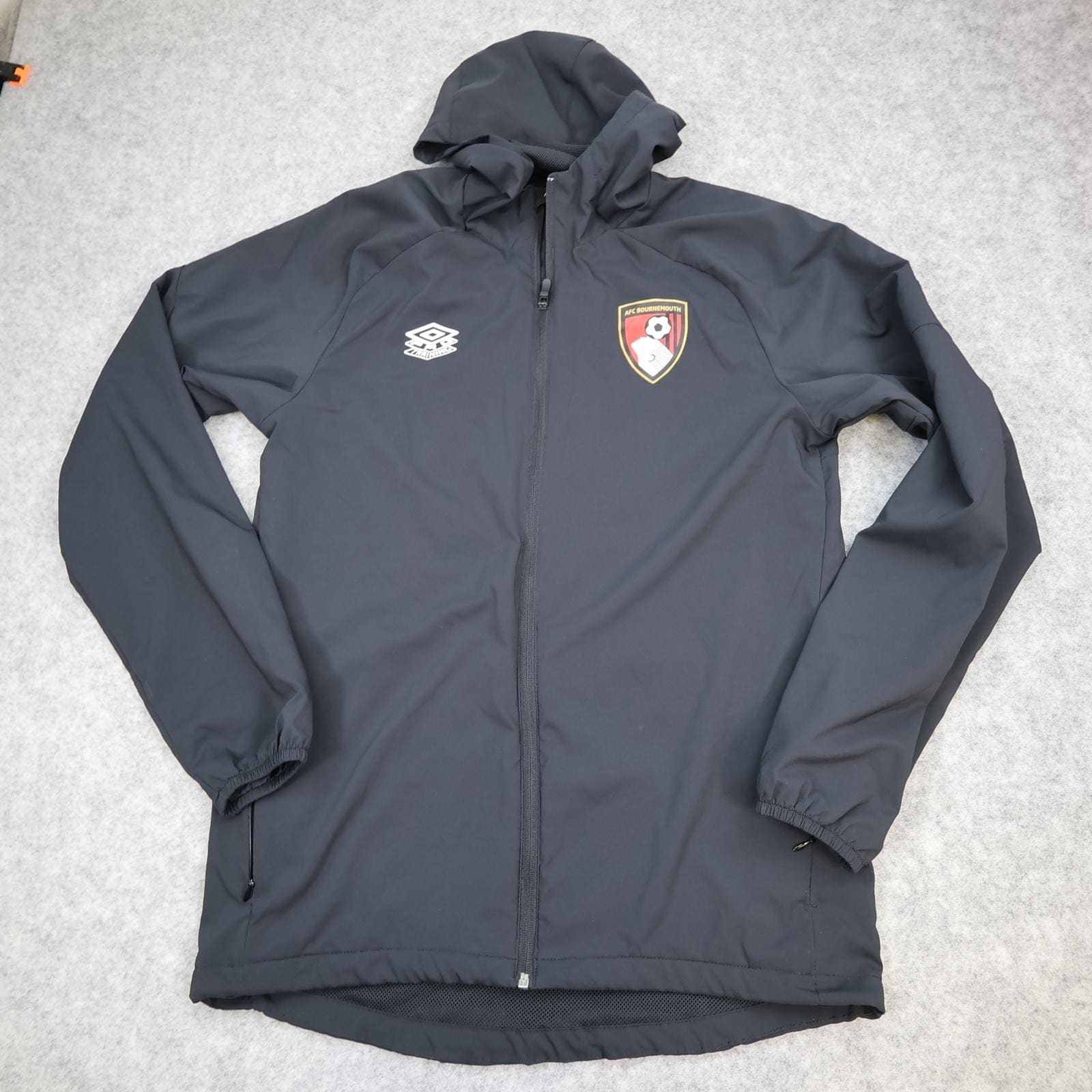 AFC Bournemouth Jacket Mens Small Black Blue Football Umbro Hooded Training