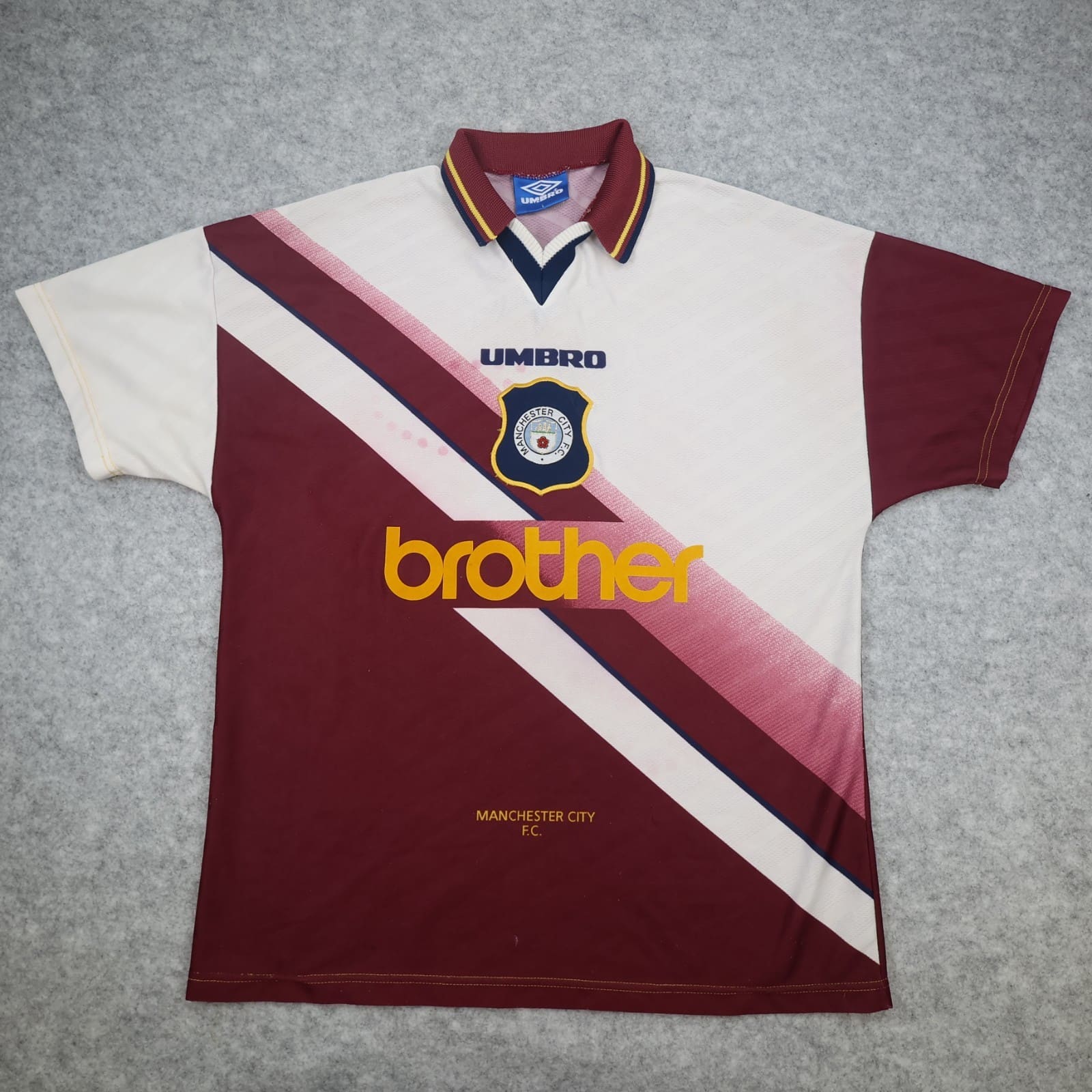 Vintage Manchester City Shirt Large Burgundy Away Kit 1996 1997 Umbro Jersey