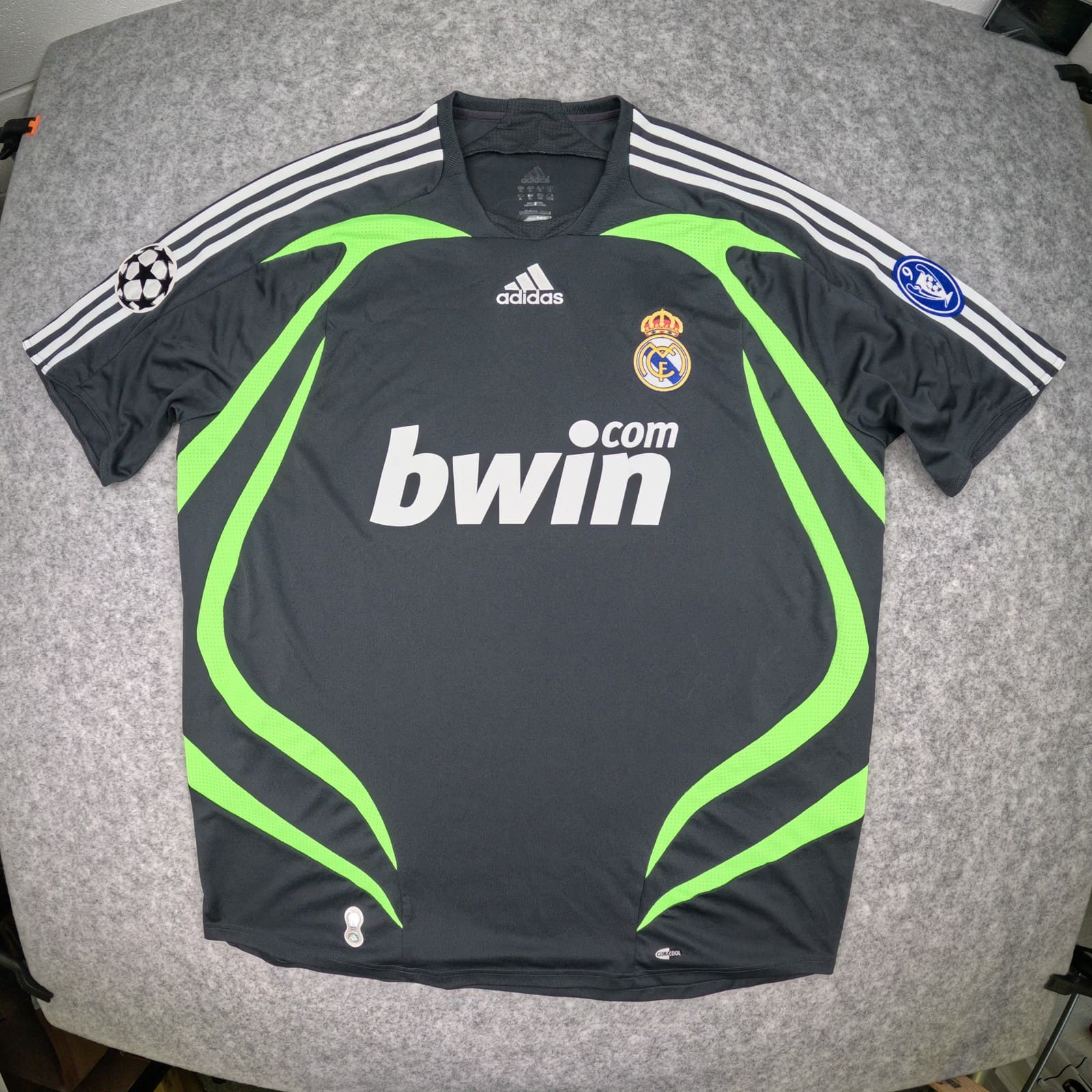Real Madrid Football Shirt Adult XL Black Third 2007-08 adidas Champions League