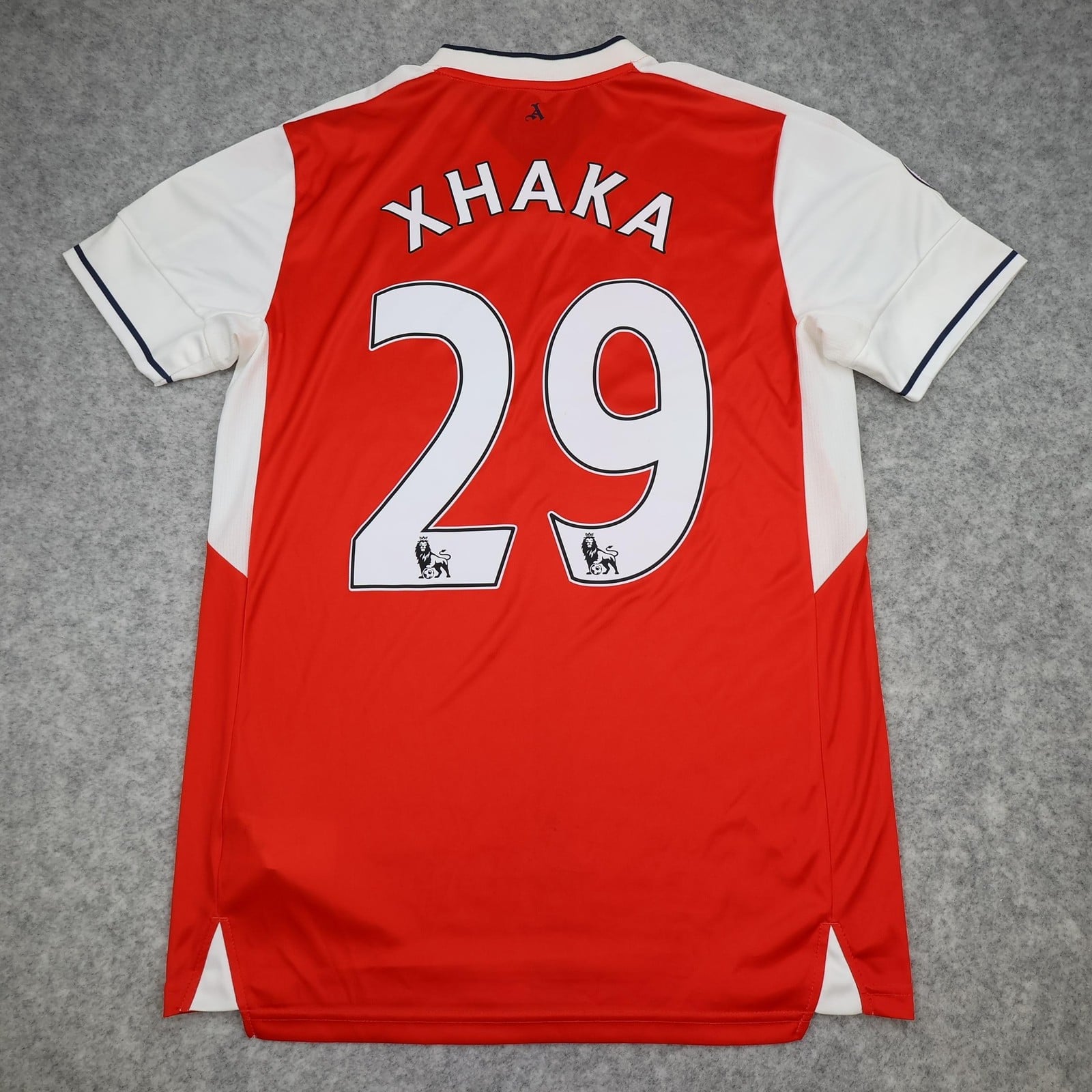 Arsenal Shirt Mens Medium Red Home 2016 2017 Football Puma Xhaka 29 Jersey