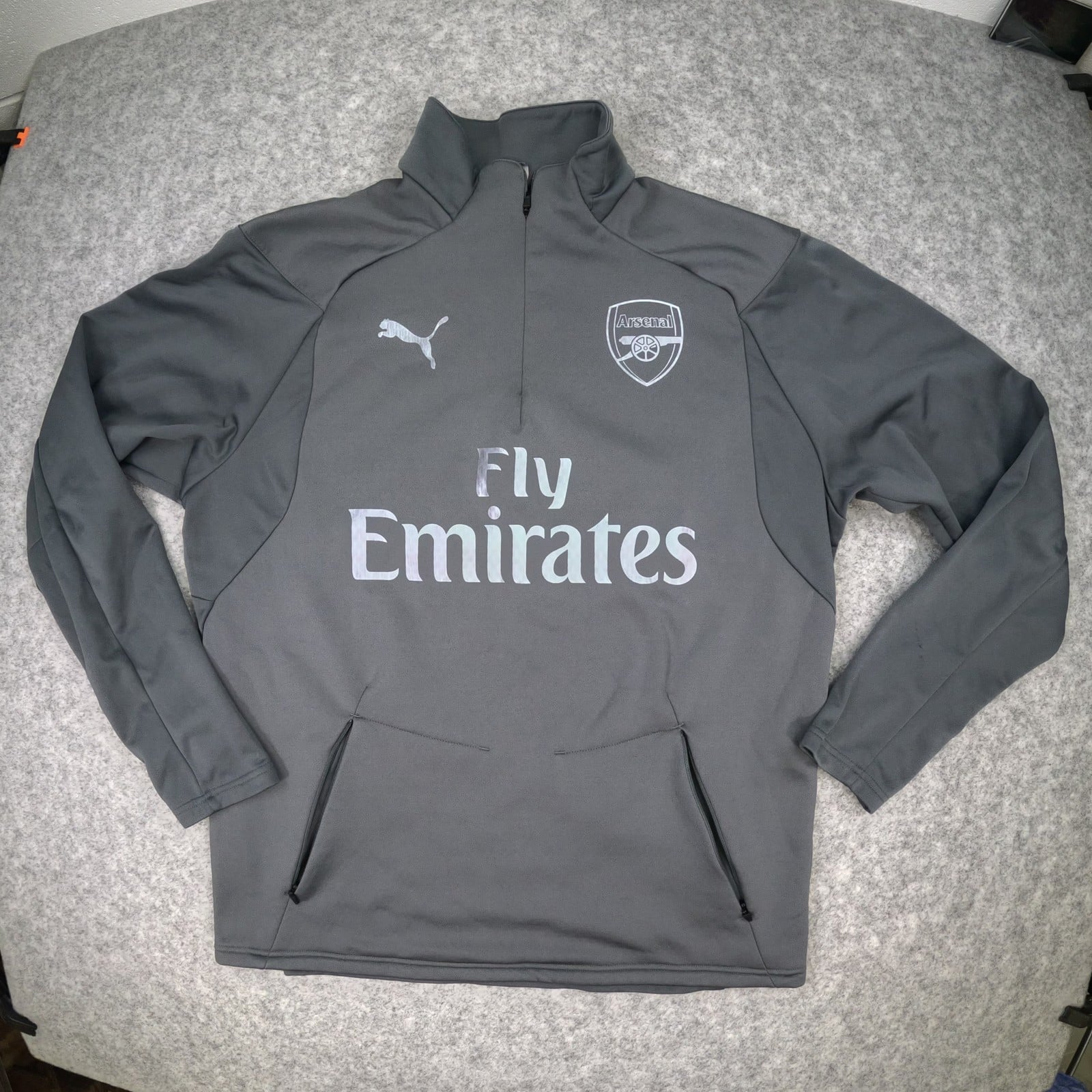 Arsenal Training Top Medium Grey PUMA Long Sleeve Football Zip 2018 2019