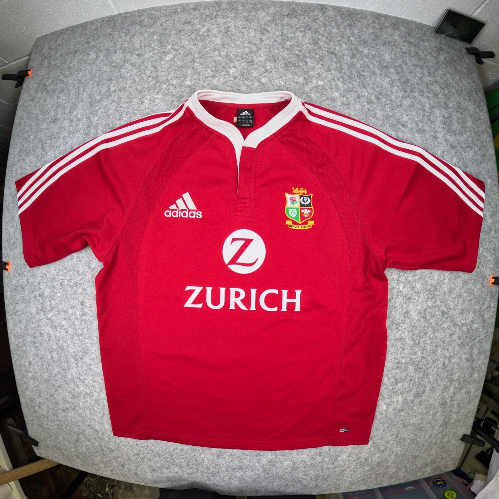 British and Irish Lions Rugby Shirt Large Red Home 2005 adidas New Zealand 2005