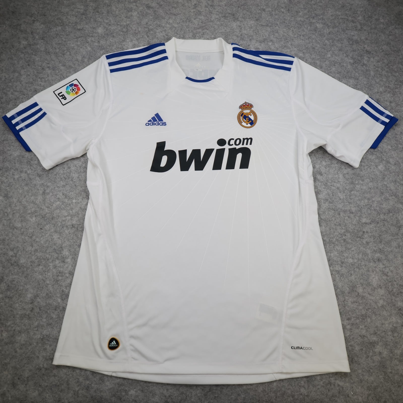 Real Madrid Shirt Extra Large White Home Kit 2010 2011 Adidas Football Jersey