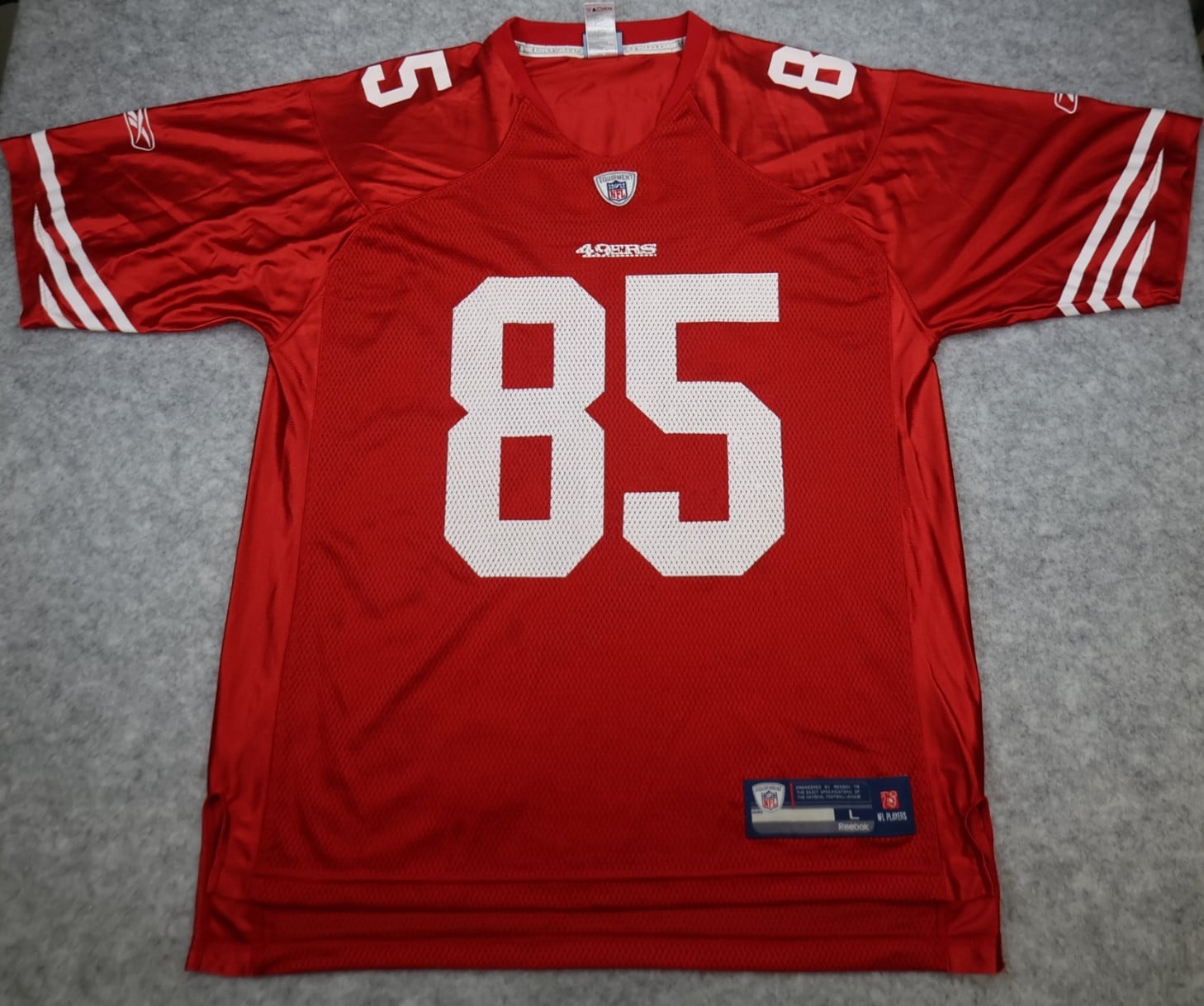 San Francisco 49ers Jersey Large Red Shirt 2009 2011 NFL Vernon Davis Reebok