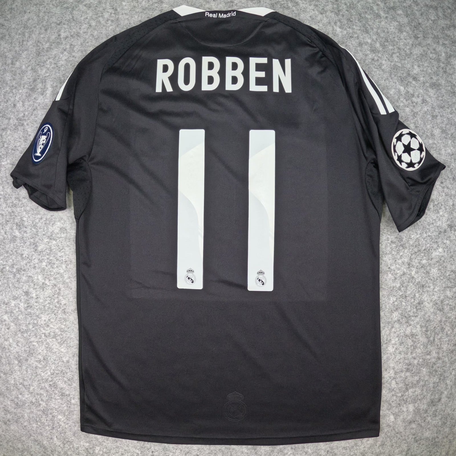 Real Madrid Football Shirt Medium Black Third 2007 2008 adidas Robben 11 Jersey