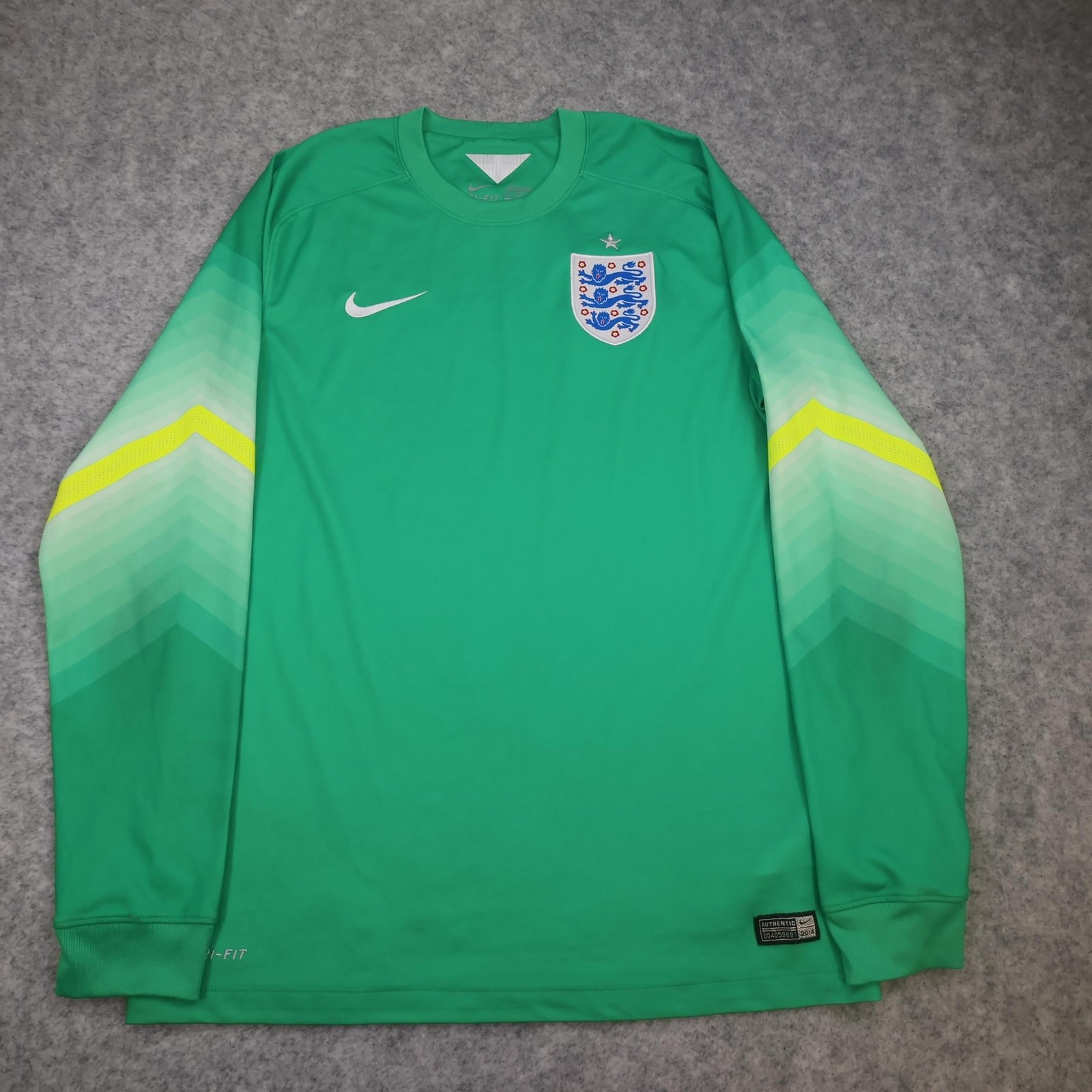 England Goalkeeper Shirt Mens Medium Green 2014 Football Nike Dri Fit Jersey