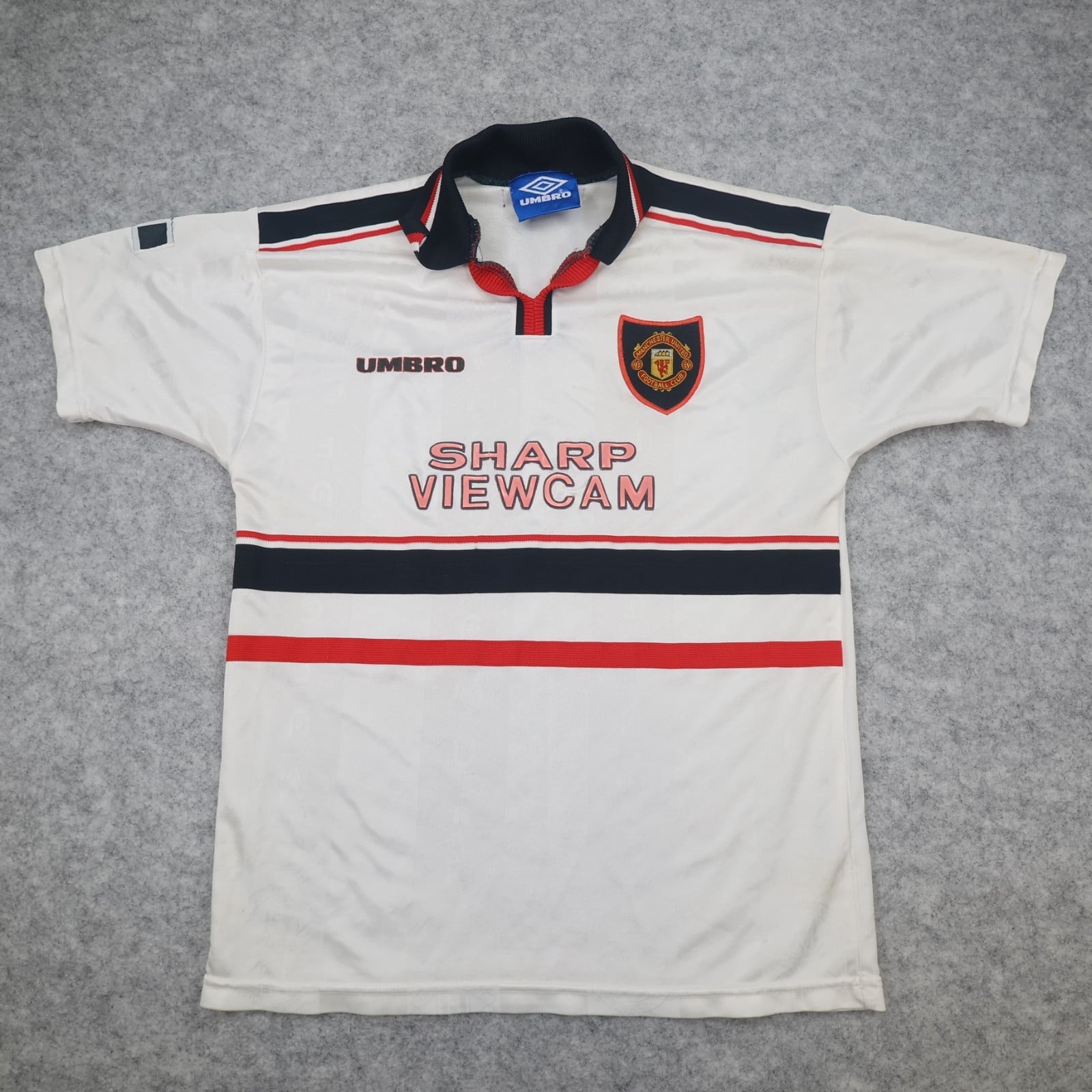 Vintage Manchester United Shirt Kids Large White Away Kit 1997 1999 Umbro Jersey