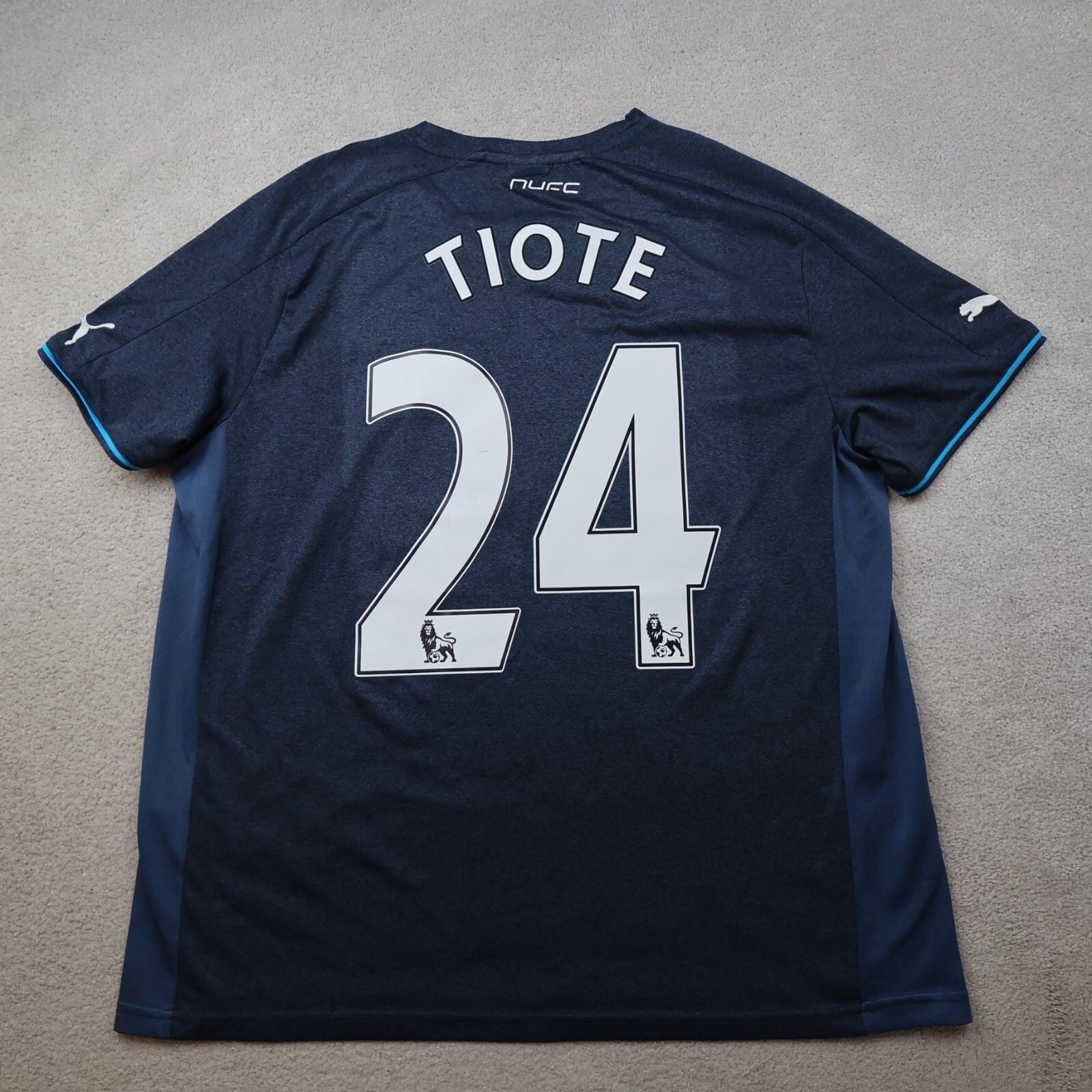 Newcastle United Shirt Large Black Away Kit 2013 2014 Puma Jersey Cheick Tioté
