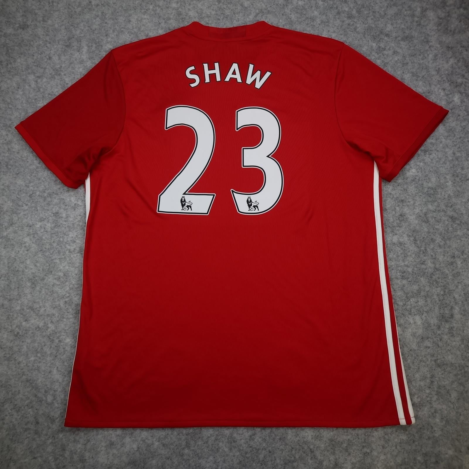 Manchester United Shirt Mens XL Red Home 2016 2017 Football Adidas Shaw 23