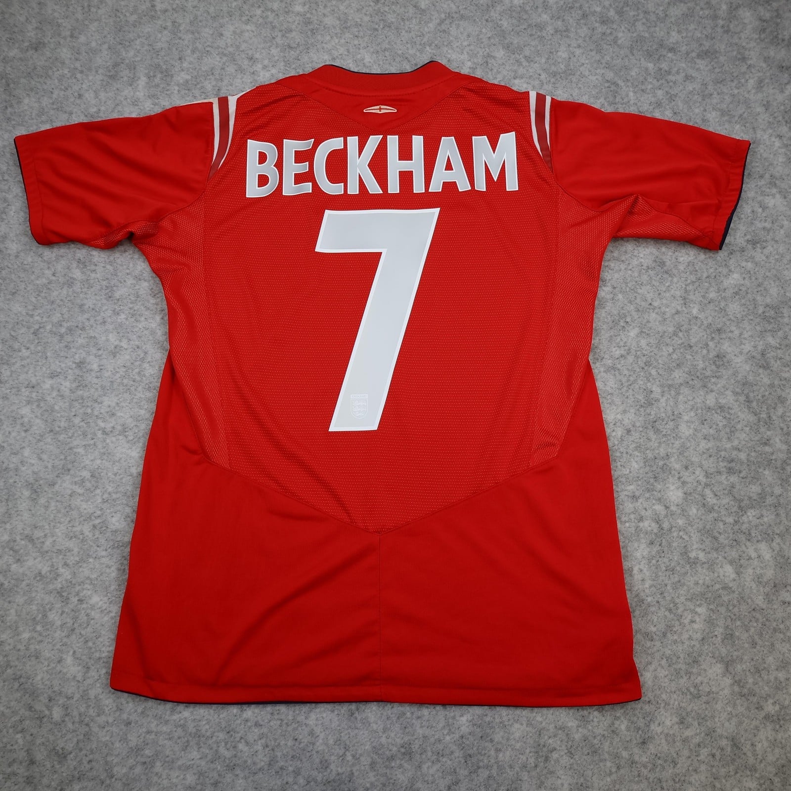 Vintage England Away Shirt Mens Small Red 2004 2006 Football Umbro Beckham 7