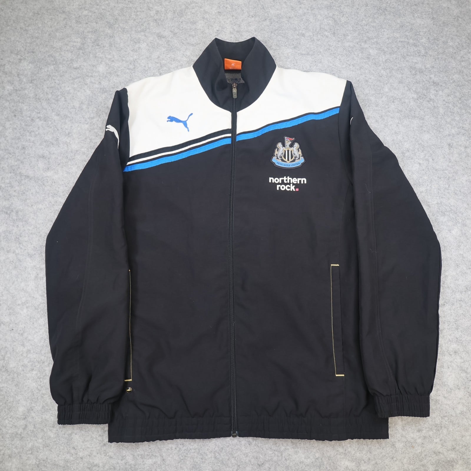 Newcastle United Jacket Medium Black Lightweight Track Coat 2011 2012 Puma