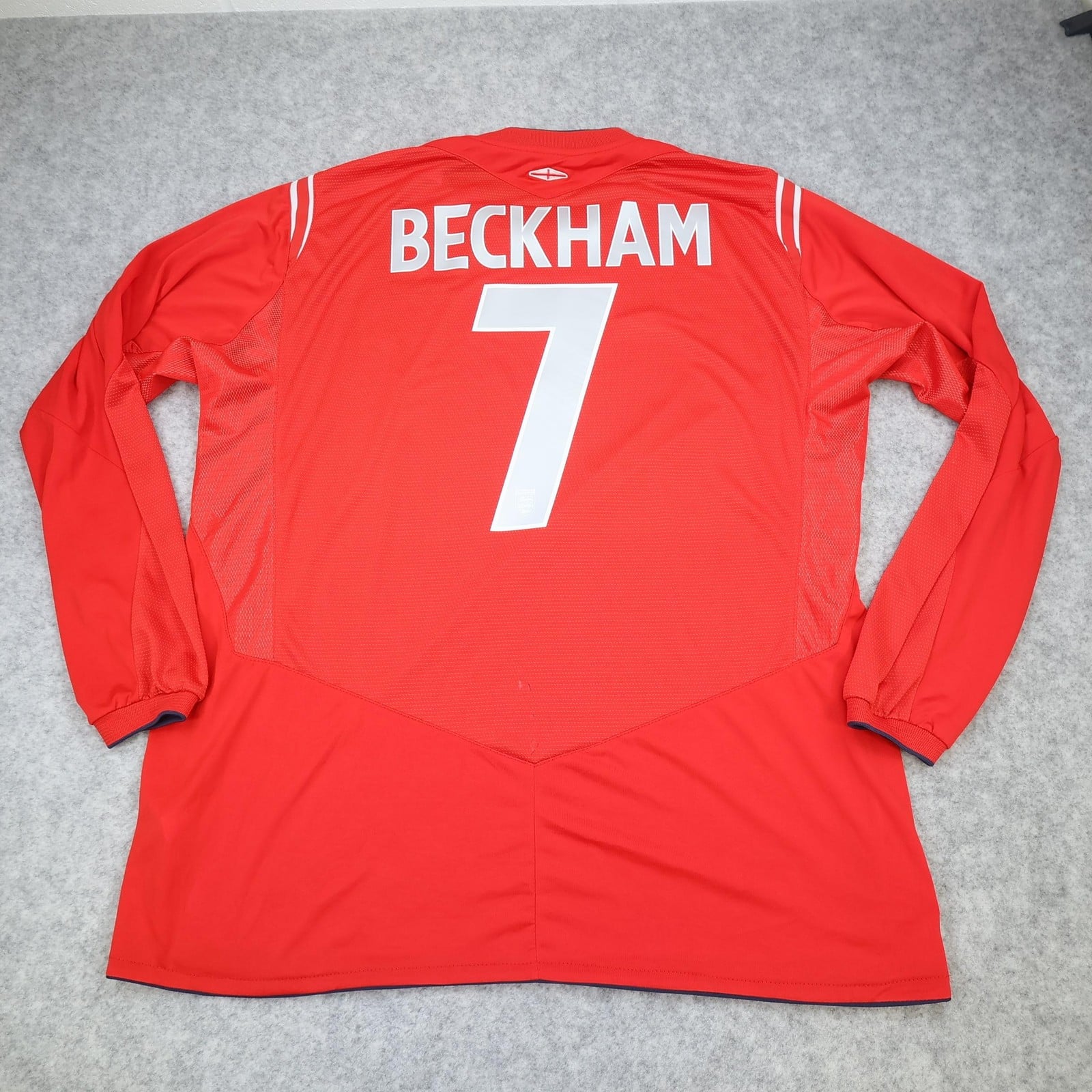 England Away Shirt Mens 2XL Red 2004 2006 Football Umbro Beckham 7 Soccer Jersey