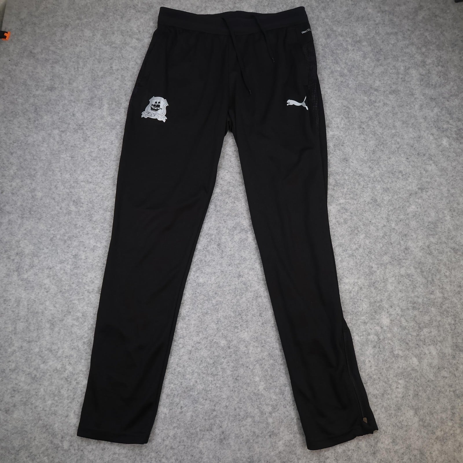 Plymouth Argyle Tracksuit Bottoms Mens Medium Black EFL Football Puma Training
