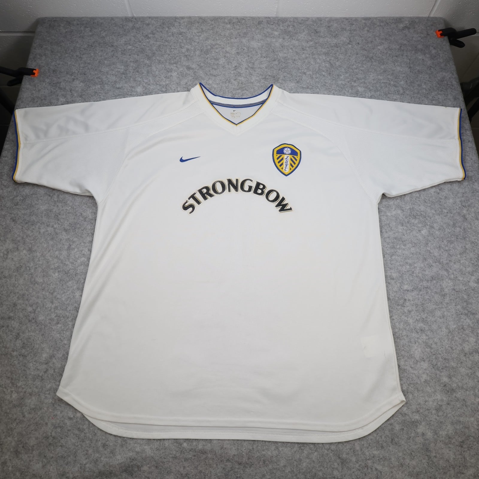 Vintage Leeds United Shirt 2XL White Home Kit 2000 2002 Jersey Strongbow XXL
