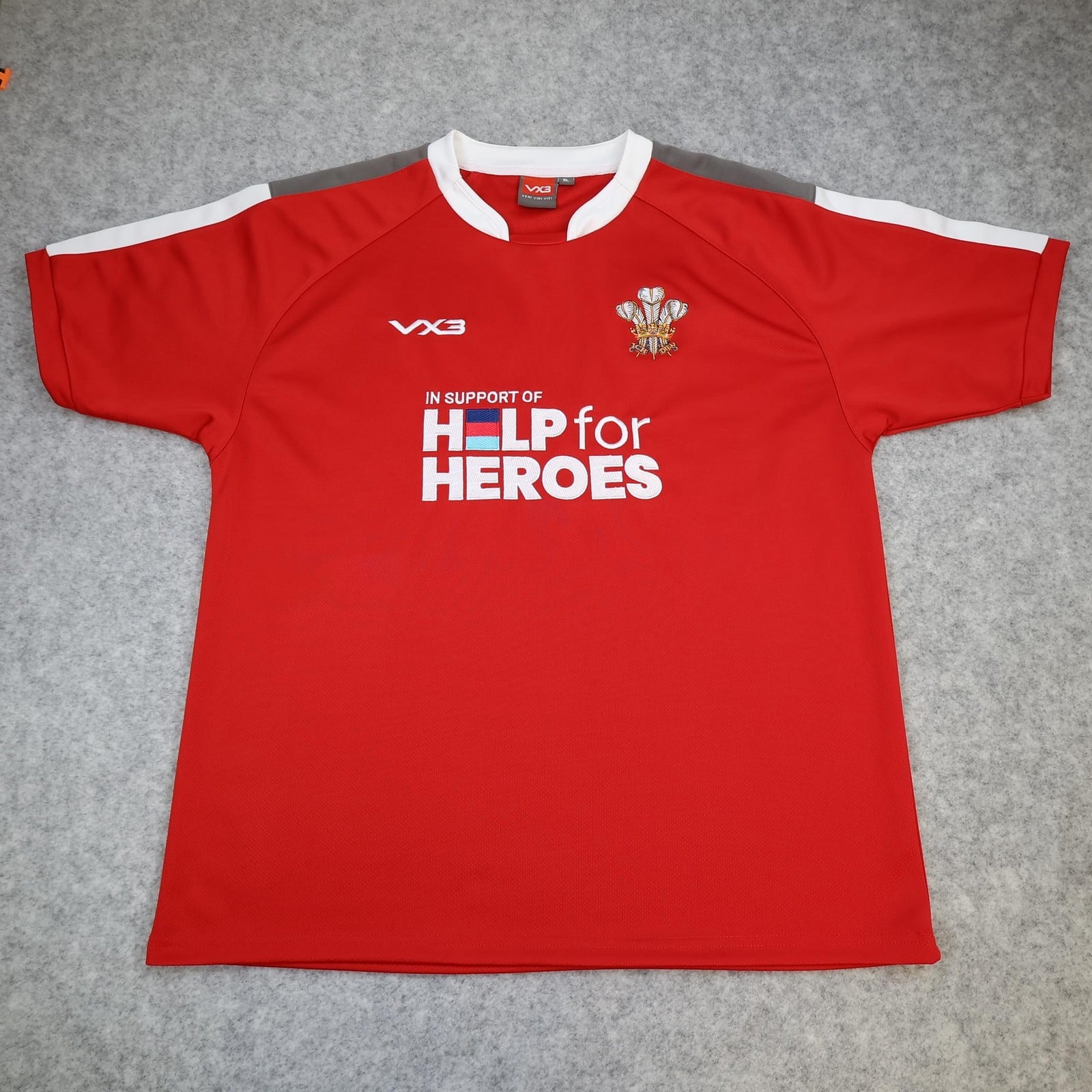 Wales Rugby Shirt Mens XL Red Rugby Union VX3 Help For Heroes Charity Jersey