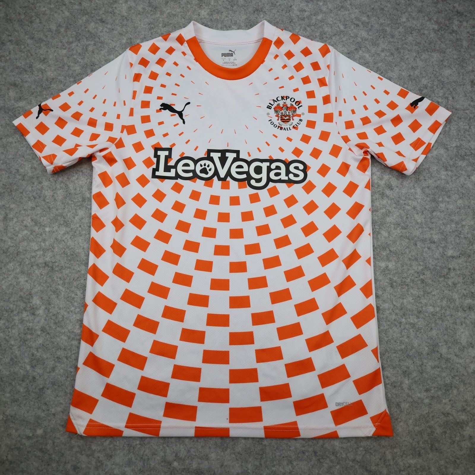 Blackpool Football Shirt Medium White Away Kit 2023 2024 Puma Soccer Jersey