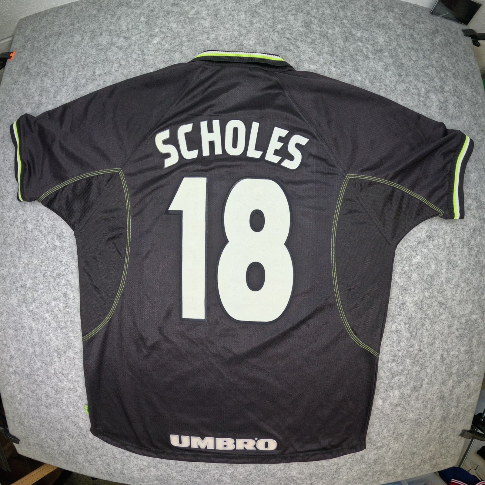 Manchester United Football Shirt Extra Large Black 1998 1999 Umbro Scholes 18